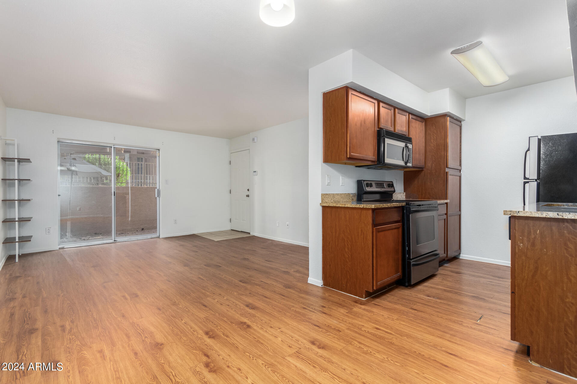 2625 E INDIAN SCHOOL Road # 140