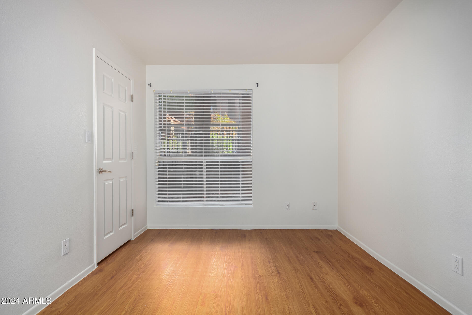 2625 E INDIAN SCHOOL Road # 140