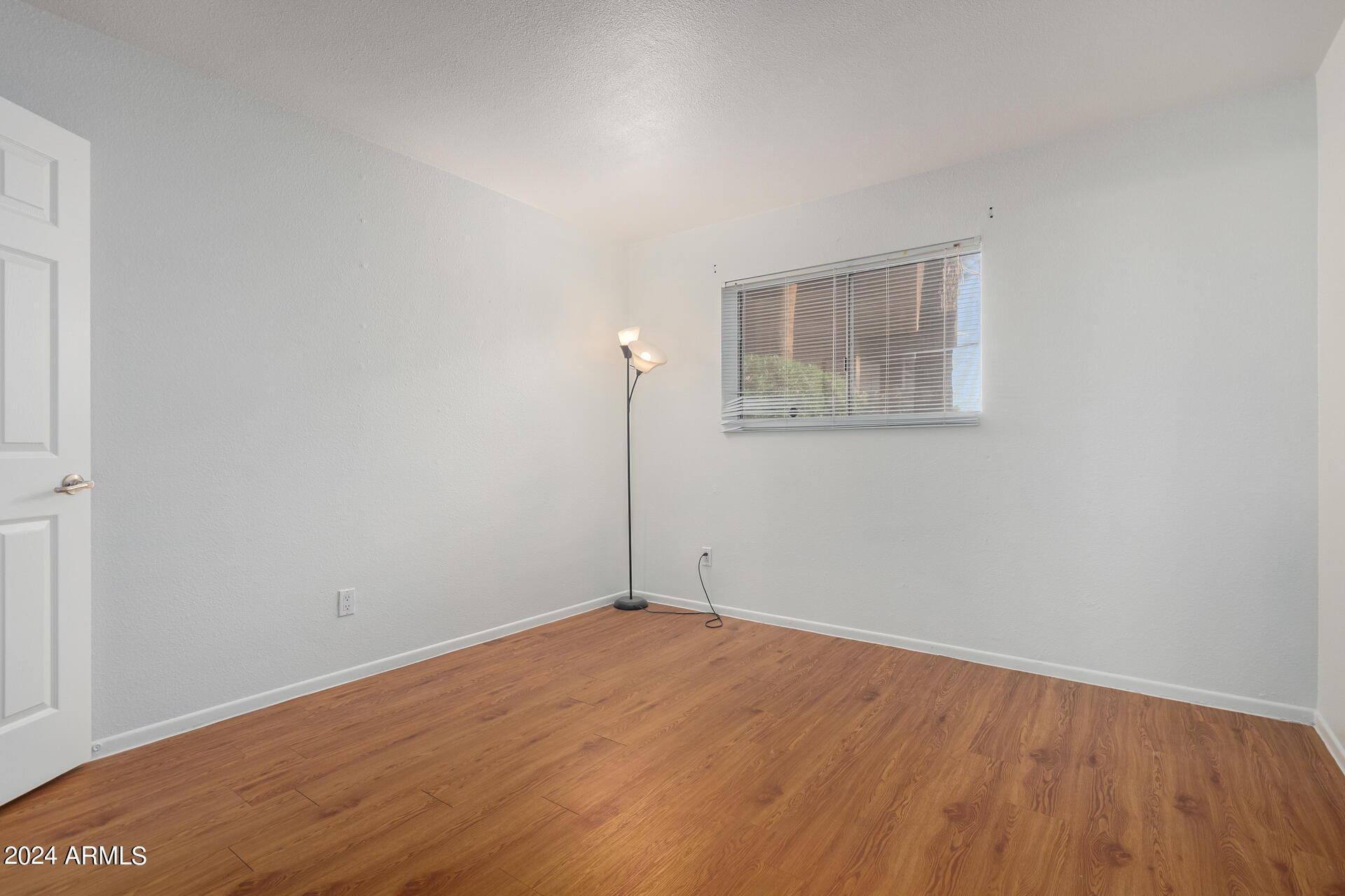 2625 E INDIAN SCHOOL Road # 140