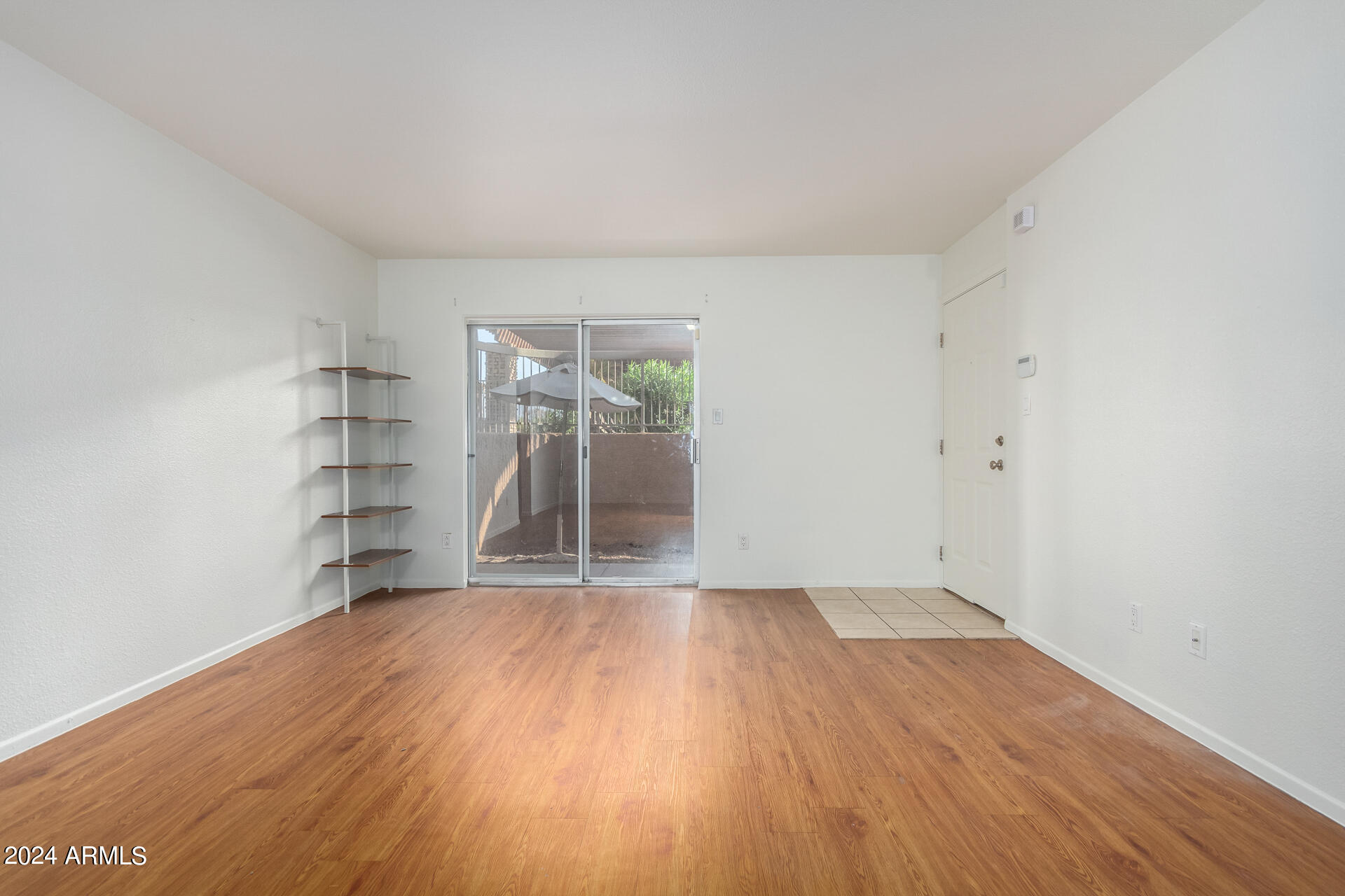 2625 E INDIAN SCHOOL Road # 140