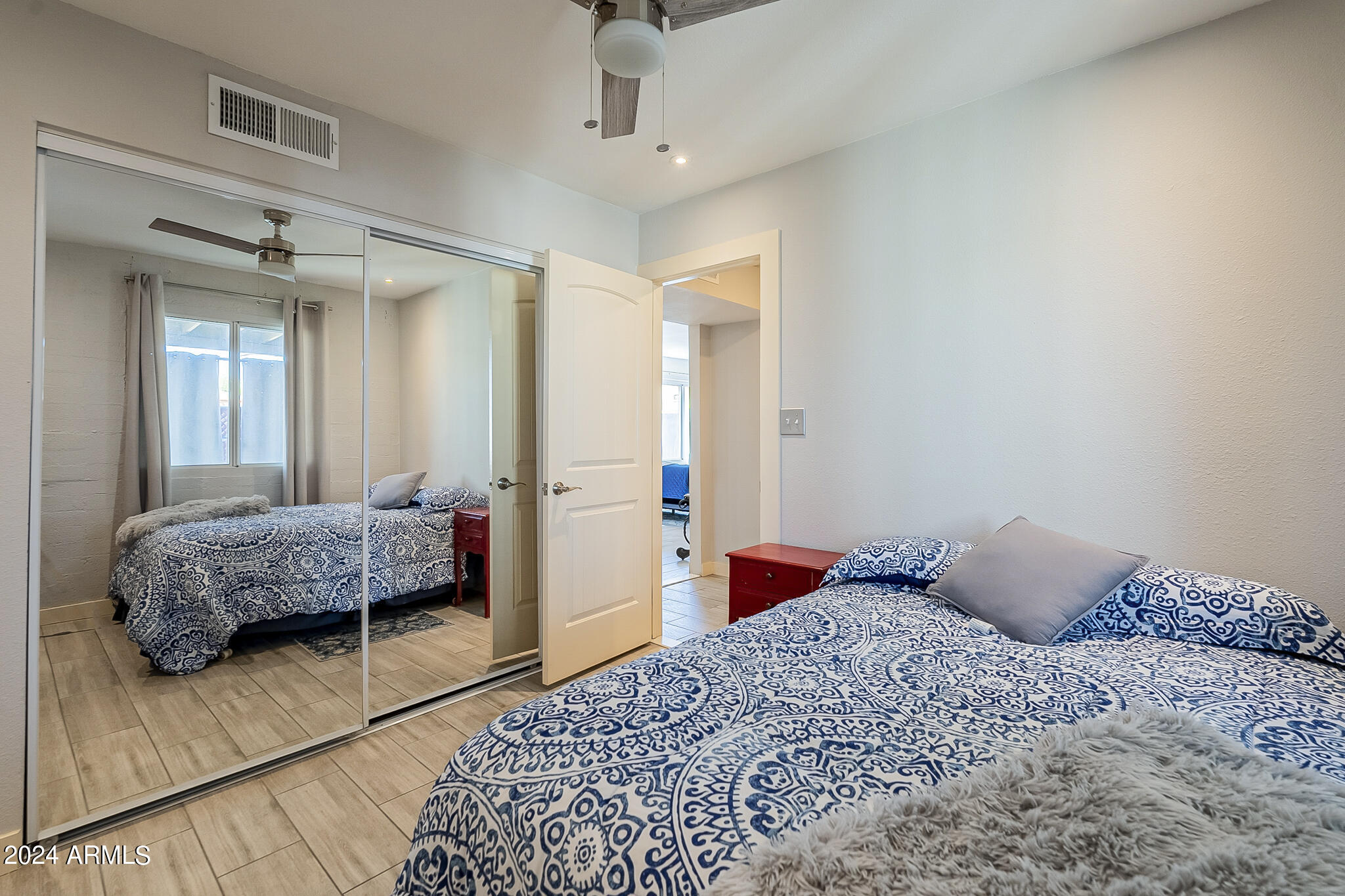 917 S MONTEZUMA Avenue