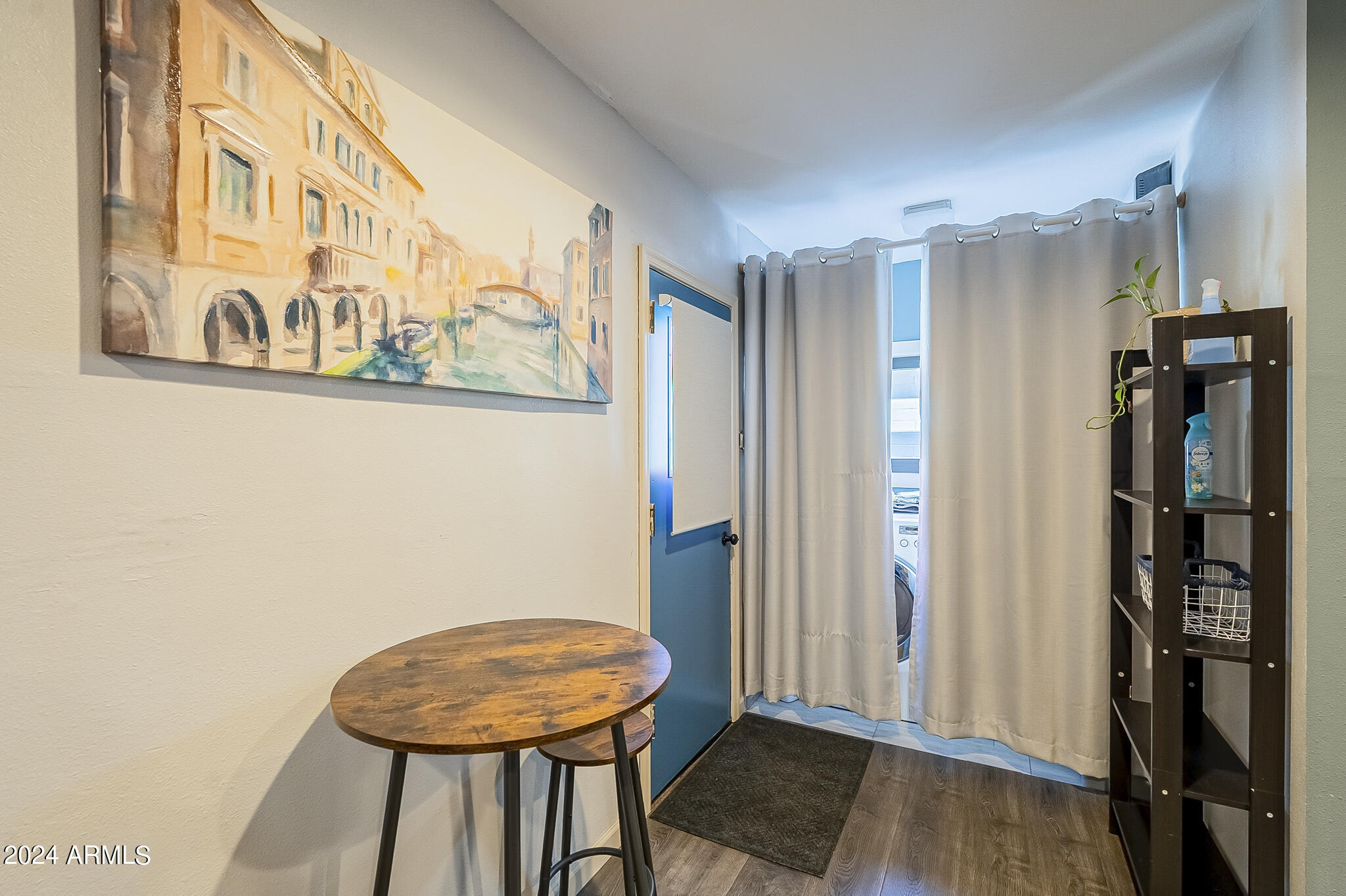 917 S MONTEZUMA Avenue