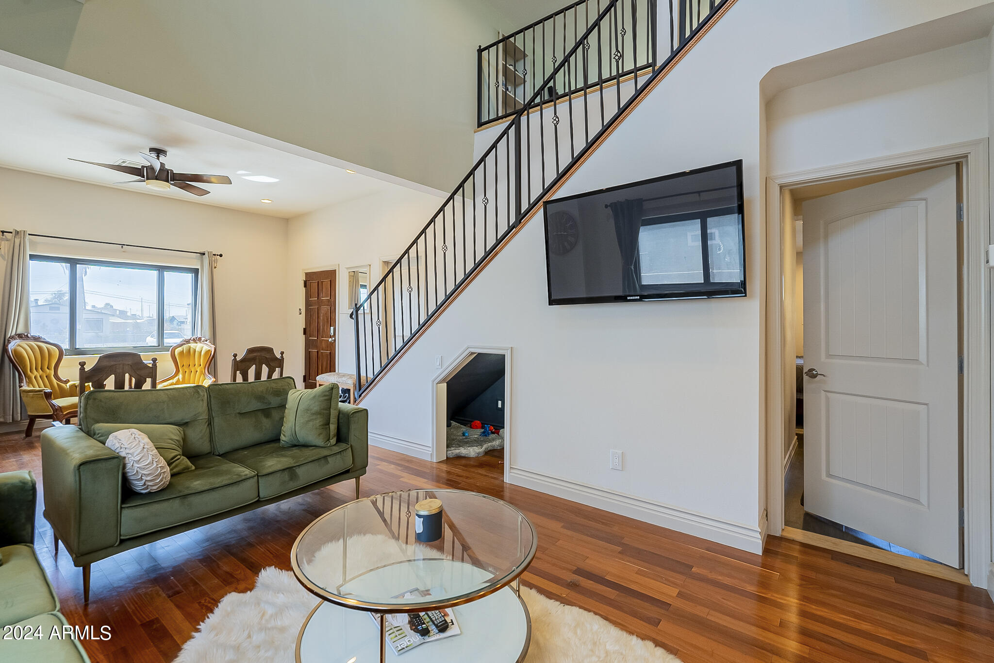 917 S MONTEZUMA Avenue