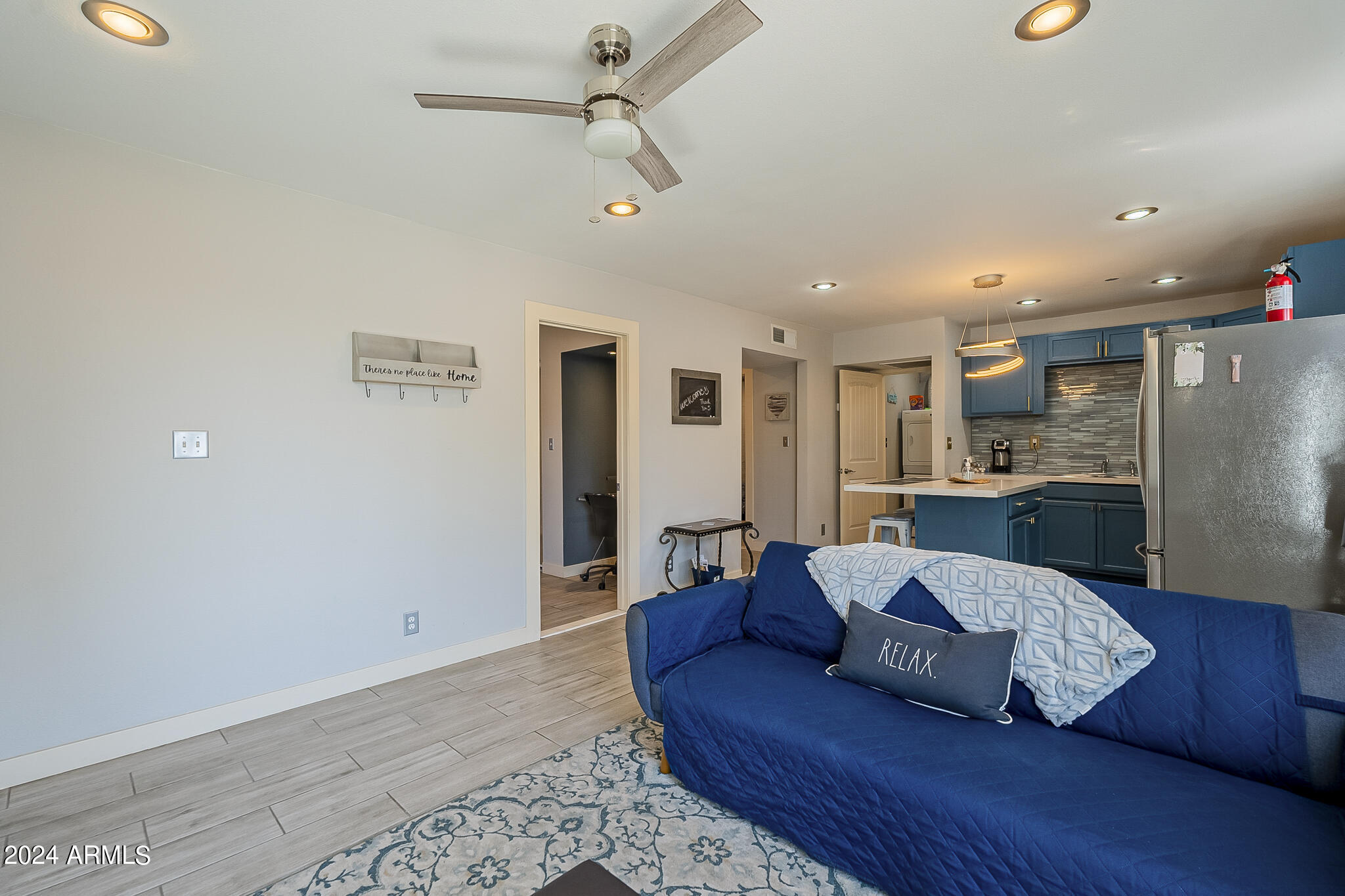 917 S MONTEZUMA Avenue