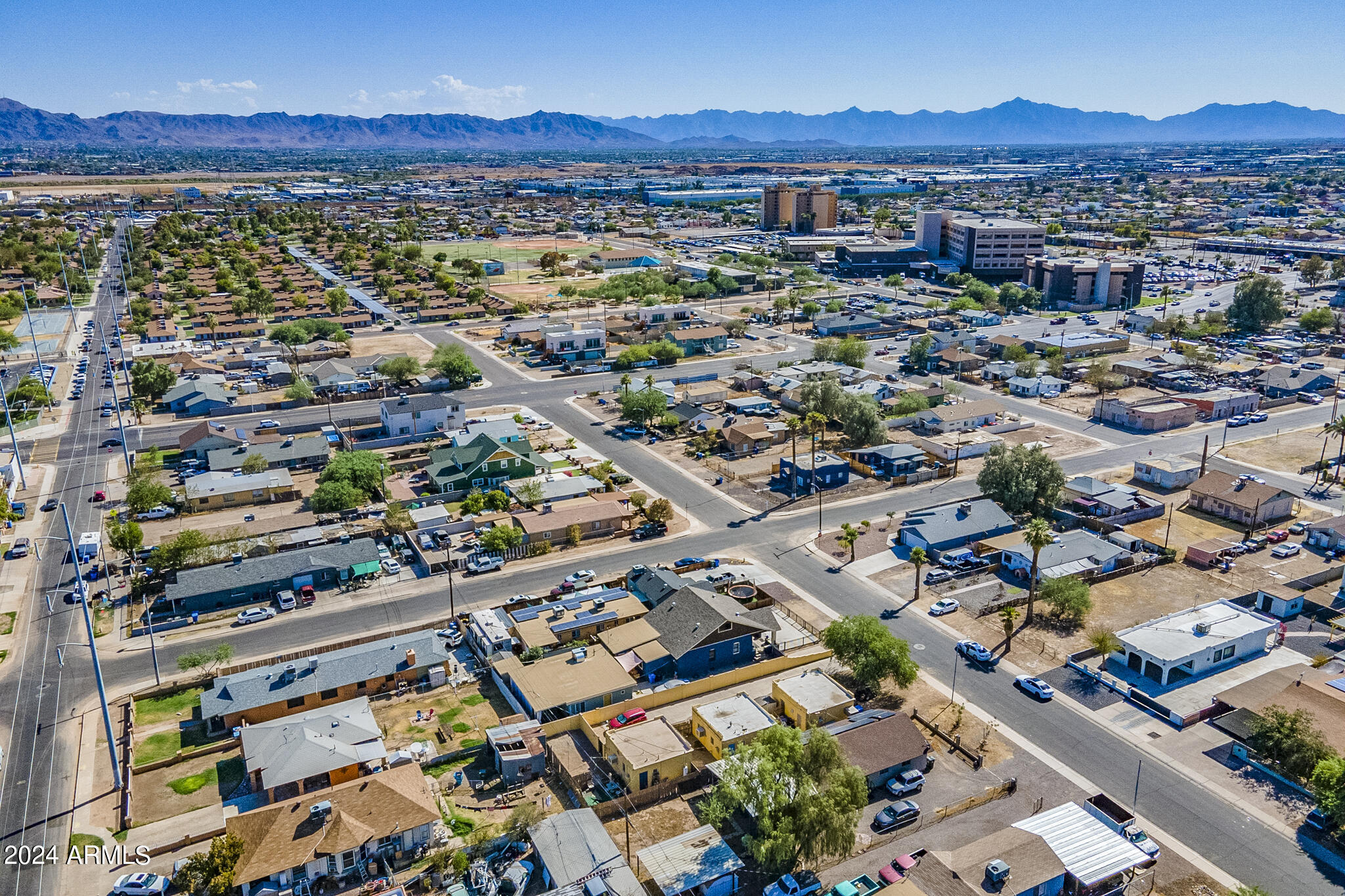 917 S MONTEZUMA Avenue