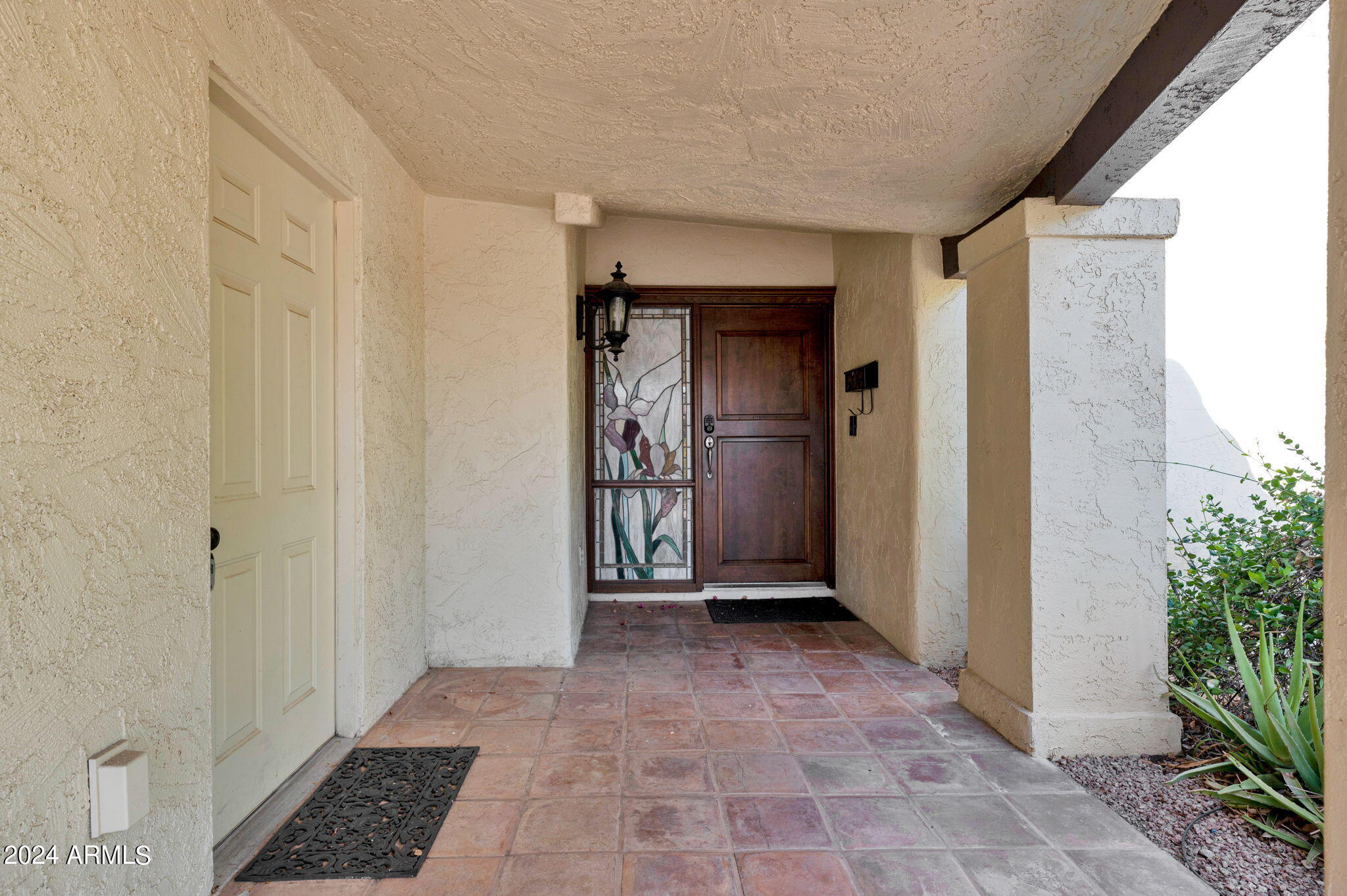 1202 E PALO VERDE Drive