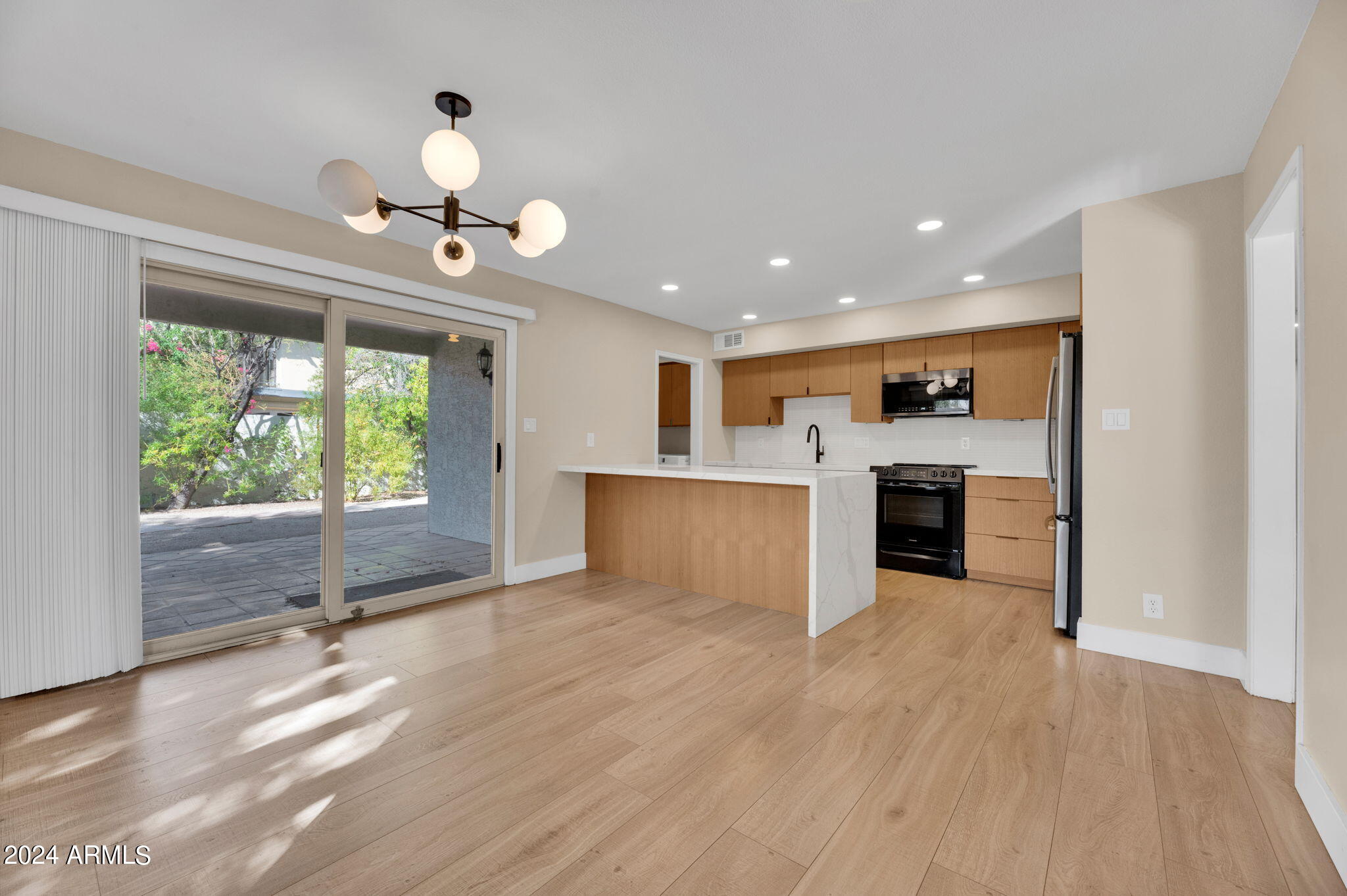 1202 E PALO VERDE Drive