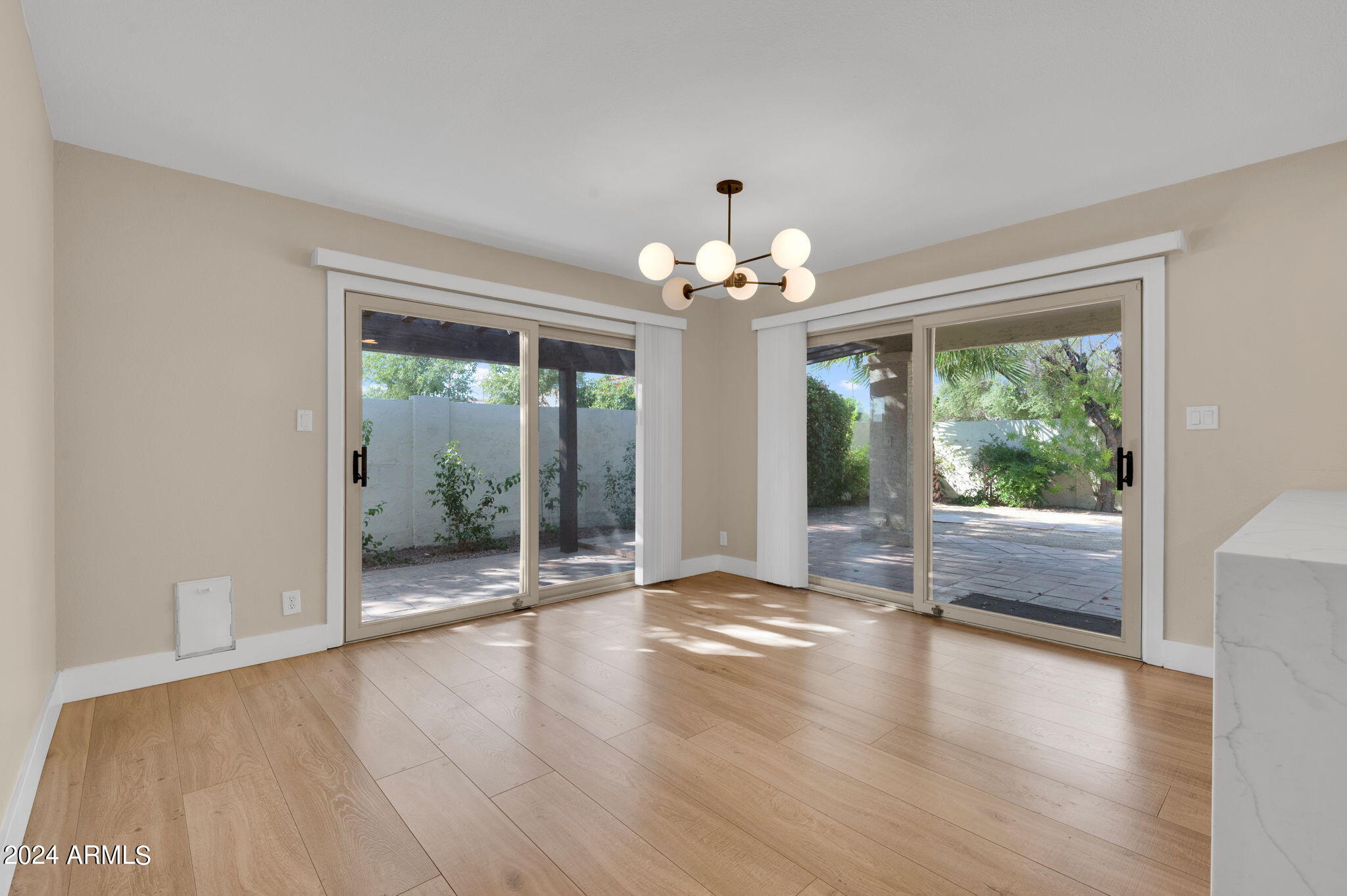 1202 E PALO VERDE Drive