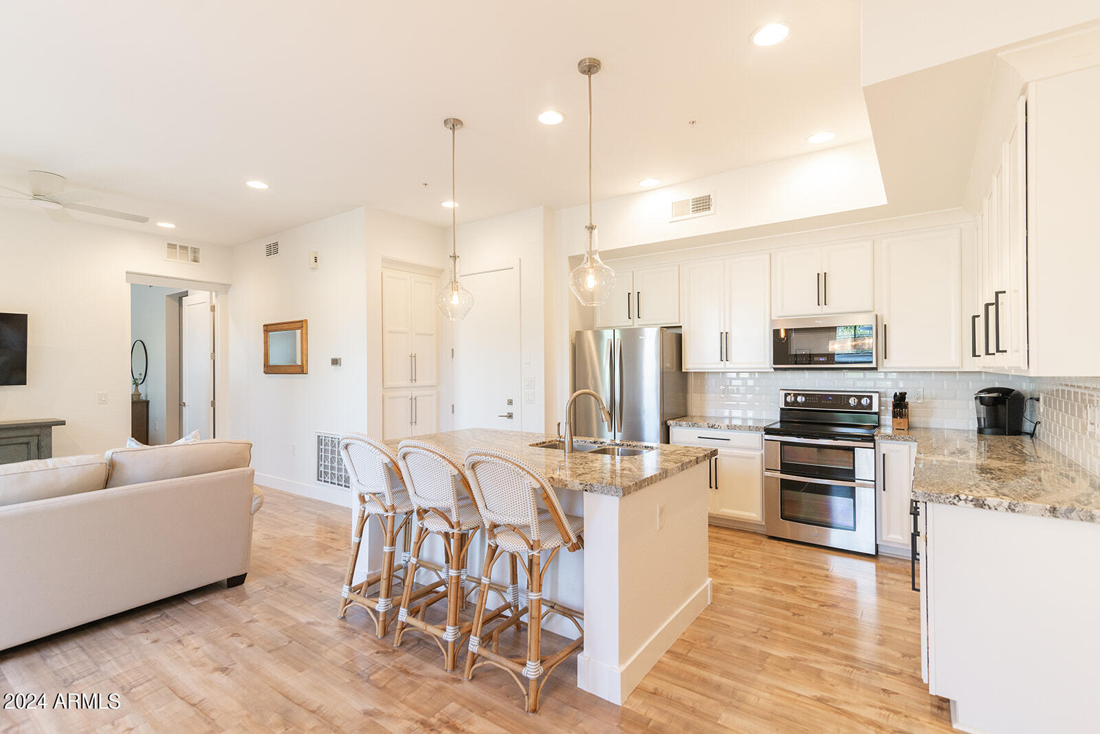 6565 E THOMAS Road # 1049