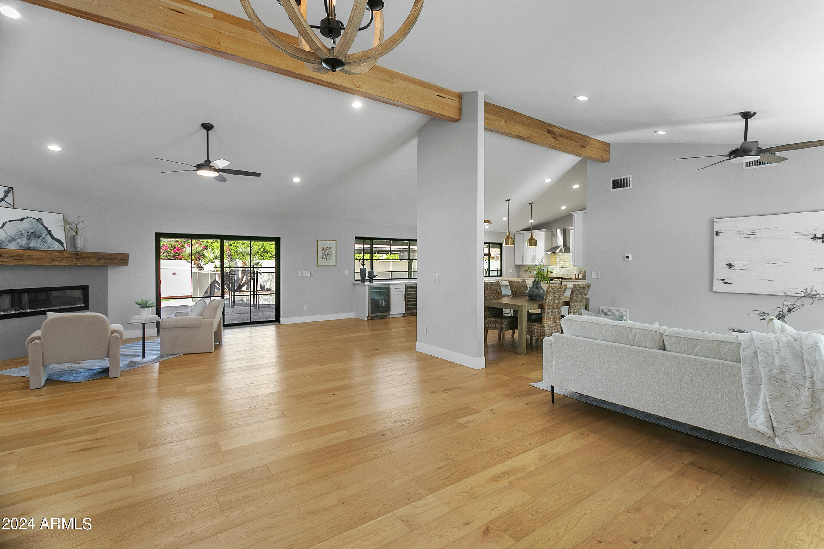 9248 S LAKESHORE Drive