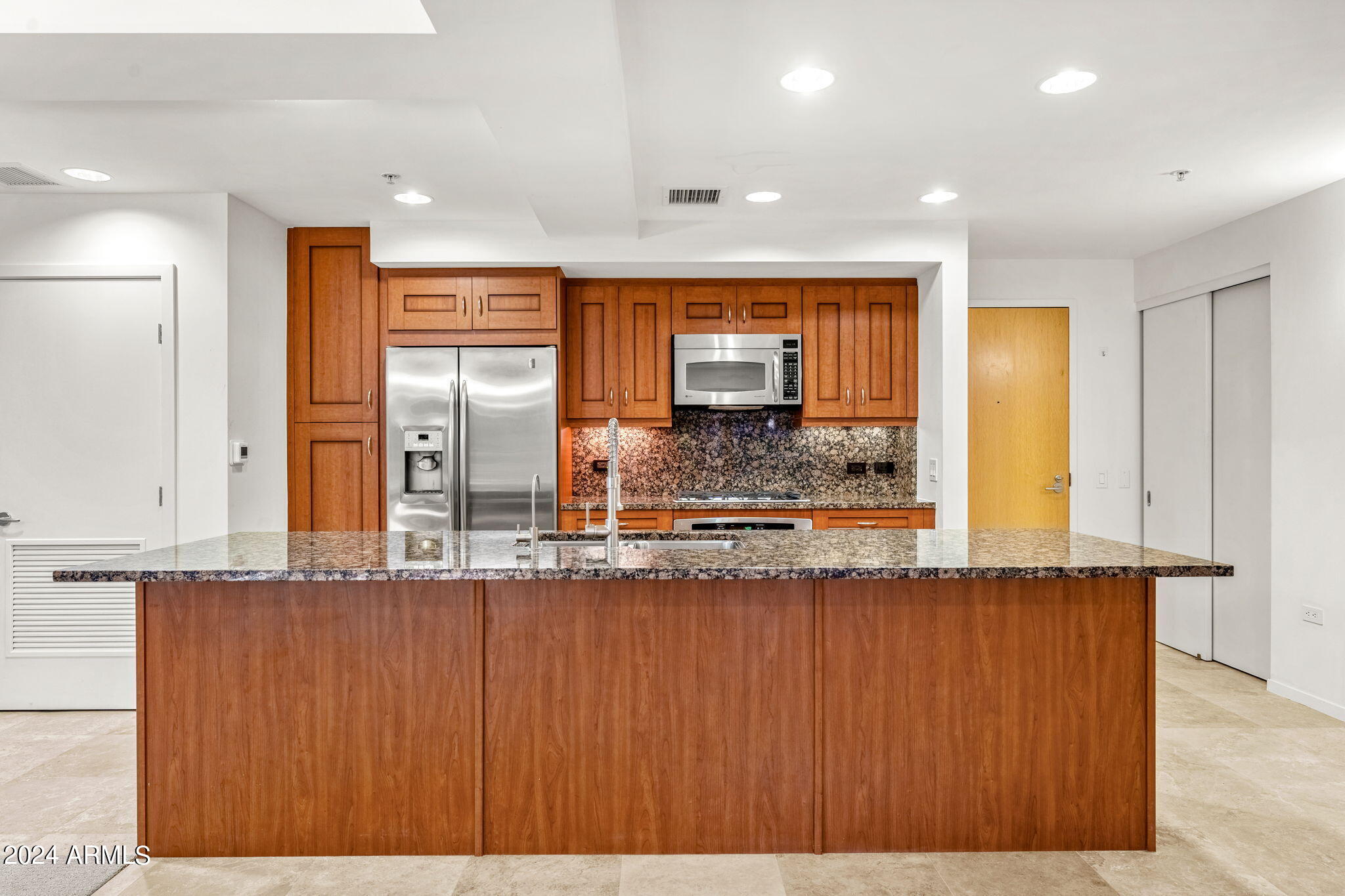 7161 E RANCHO VISTA Drive # 2001