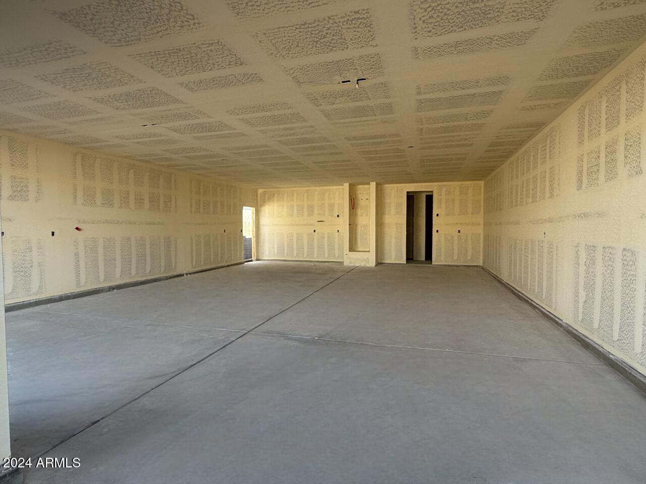 2605 E ABE TRUCKLE Avenue