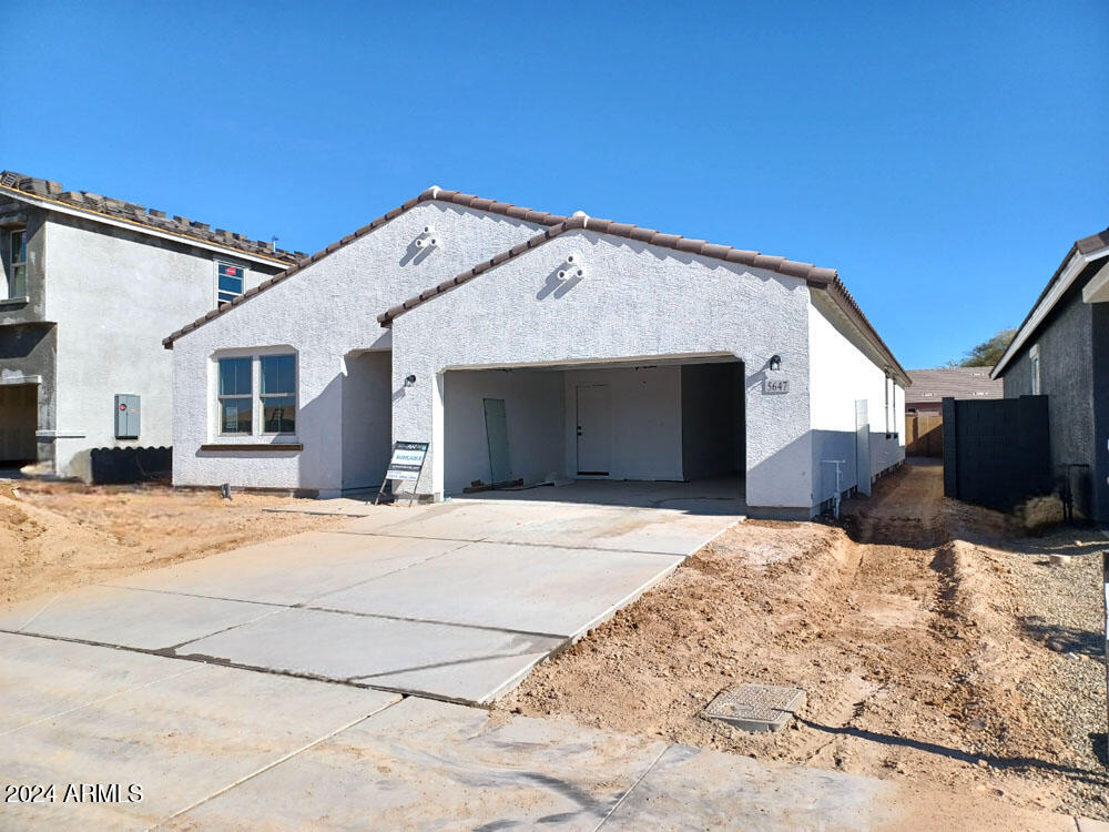 5647 S 240TH Lane