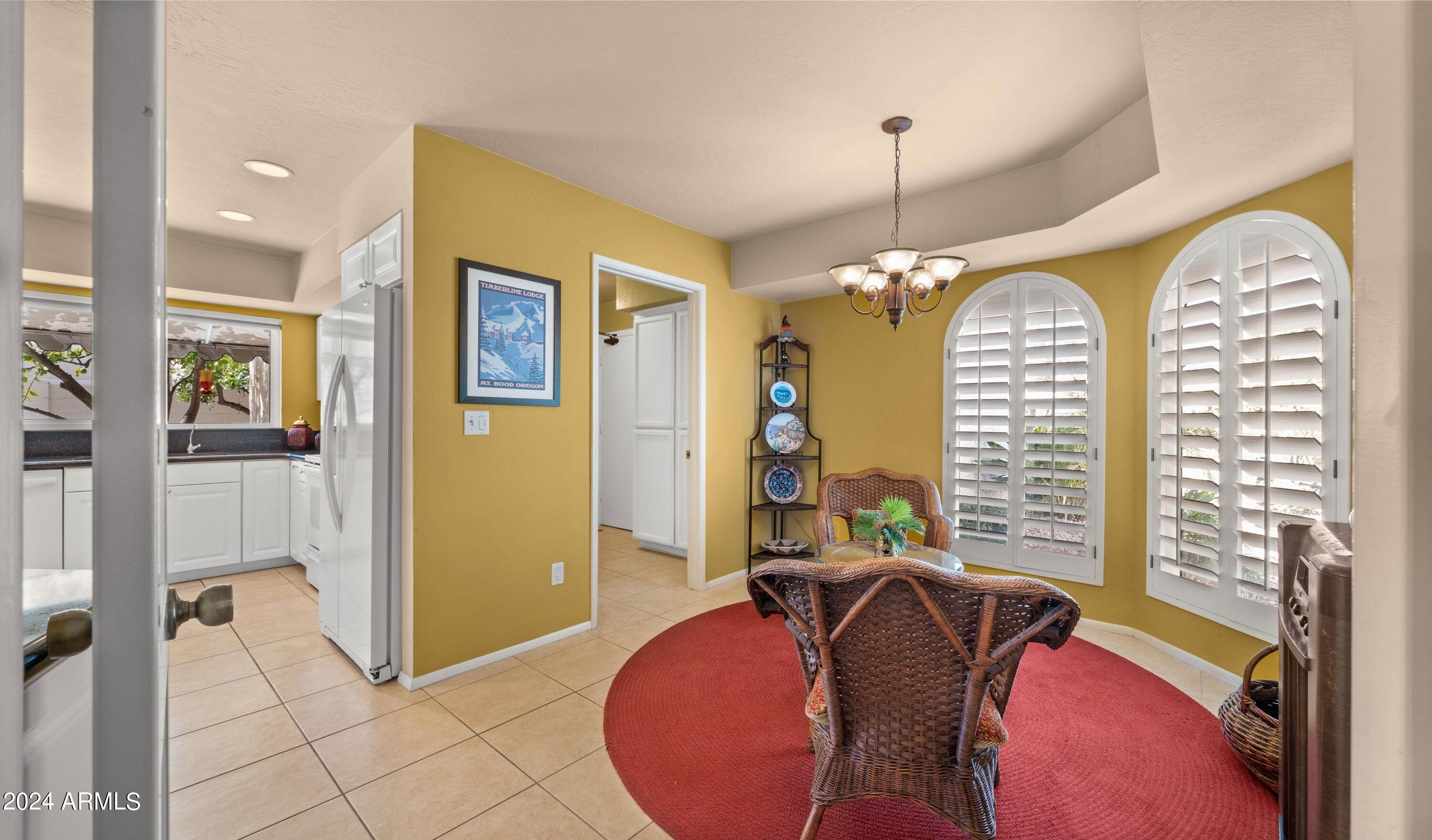 8725 E SAN MARINO Drive