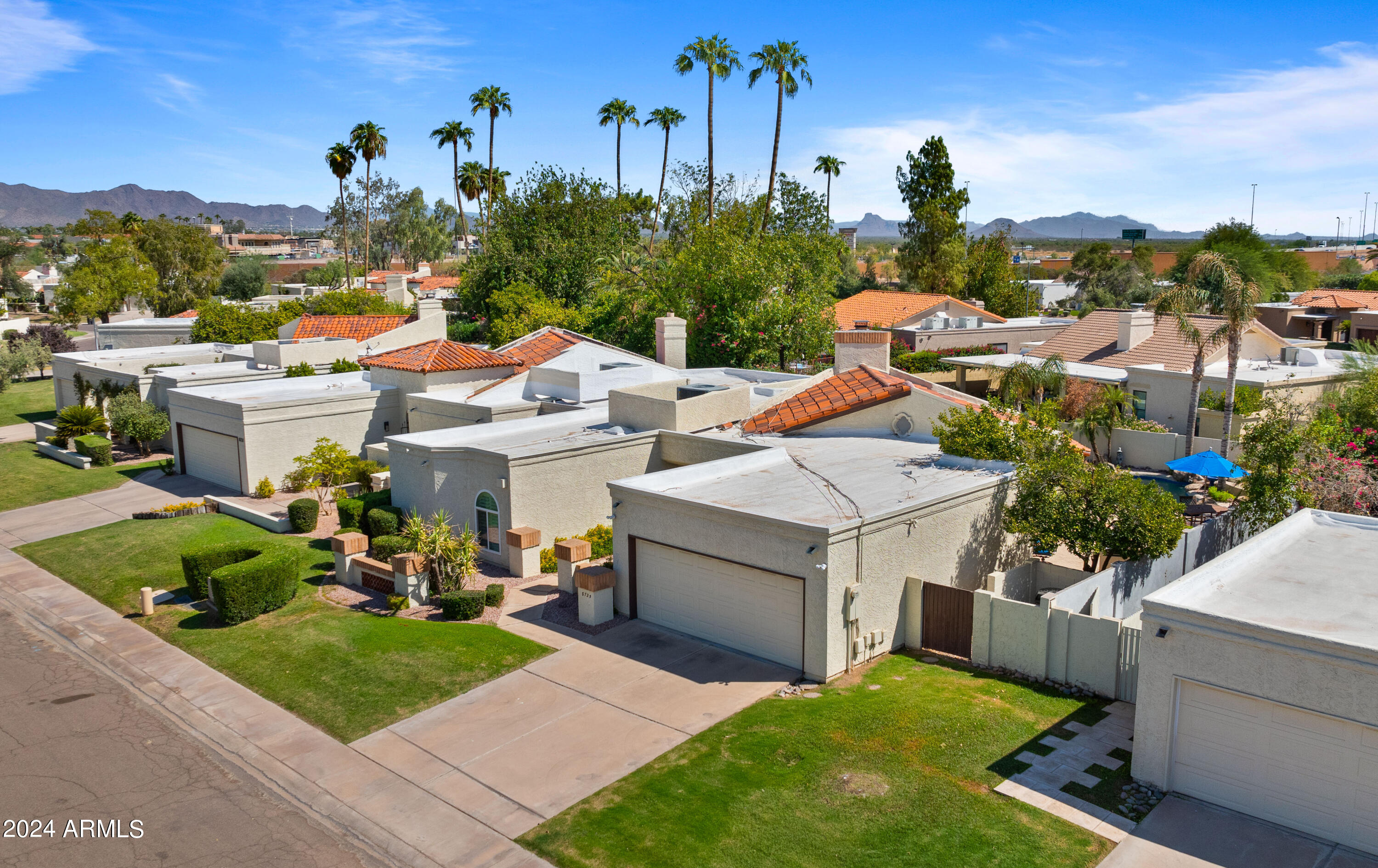 8725 E SAN MARINO Drive