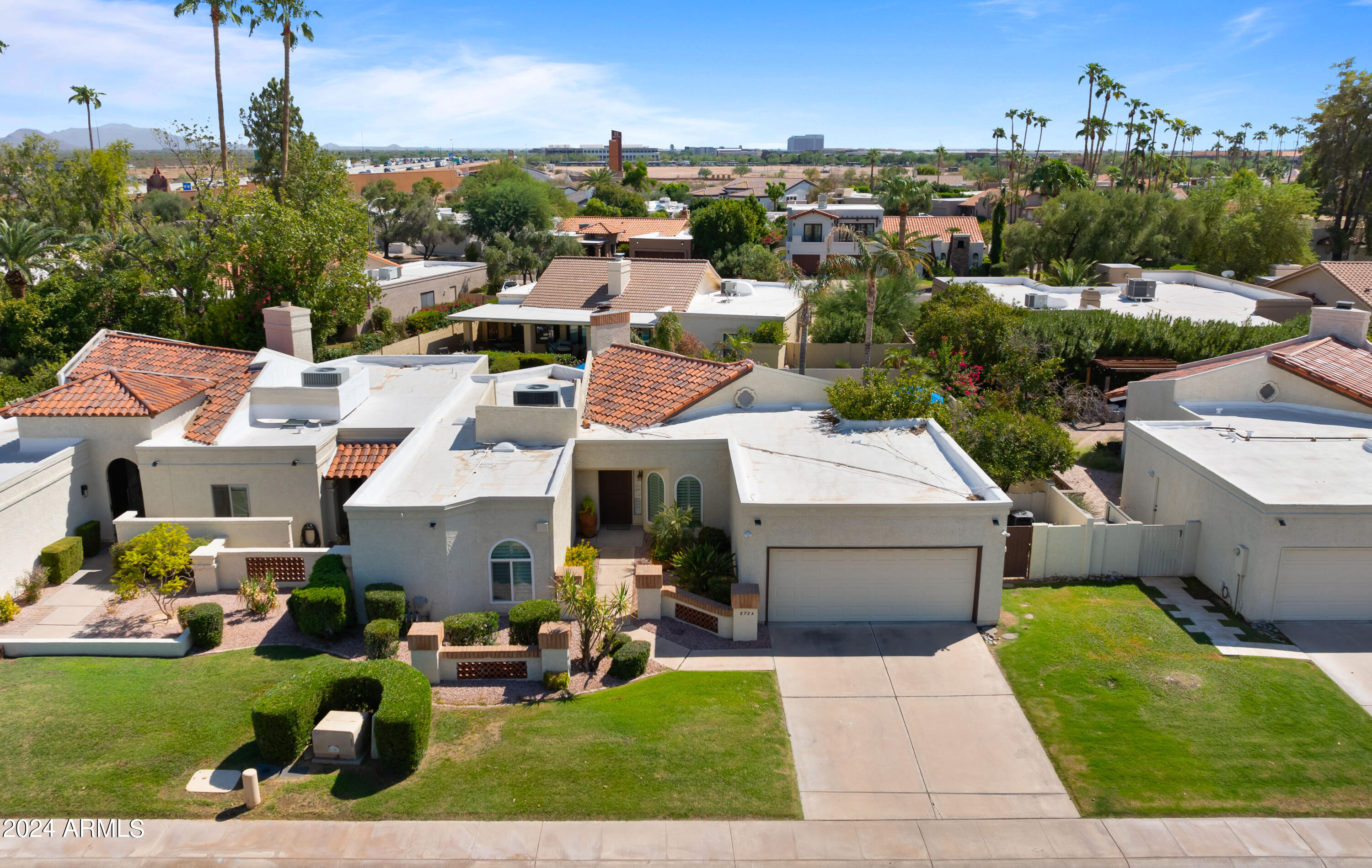 8725 E SAN MARINO Drive