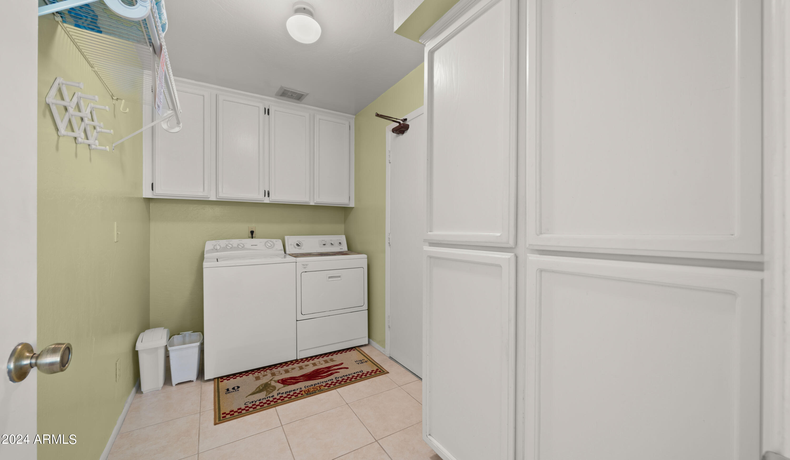 8725 E SAN MARINO Drive