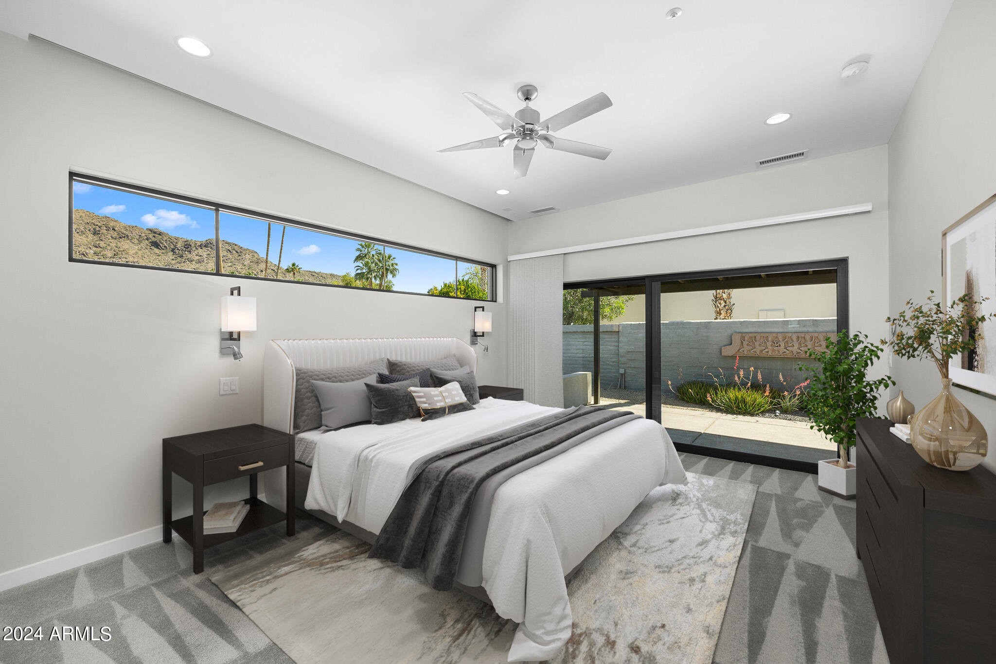 5434 E LINCOLN Drive # 16