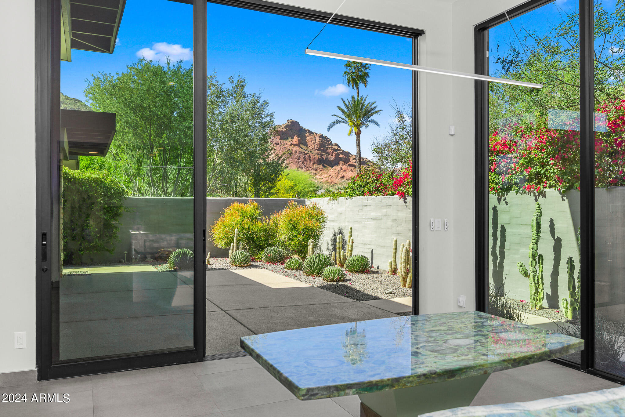 5434 E LINCOLN Drive # 16