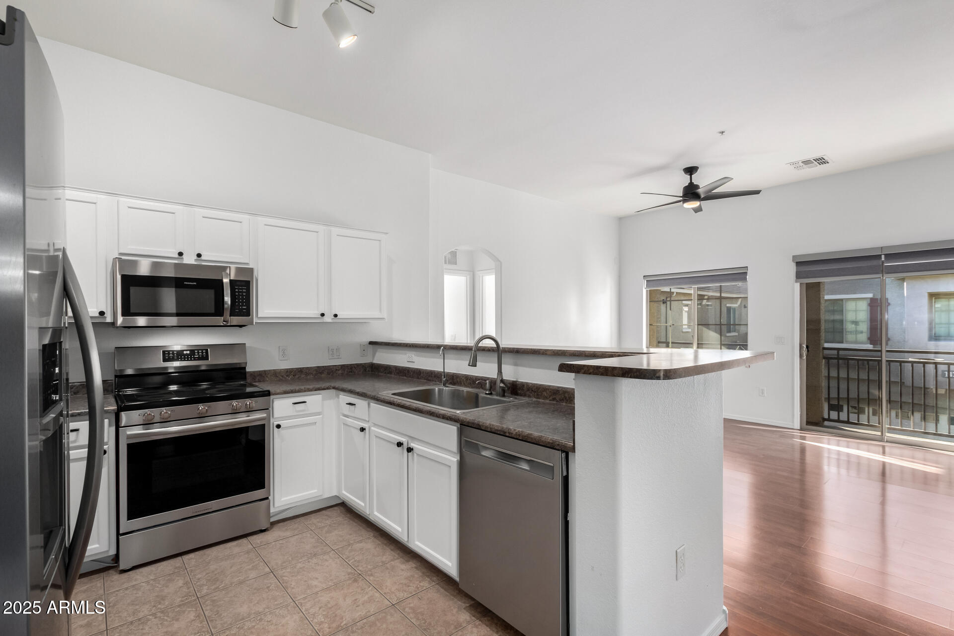 2402 E 5TH Street # 1481