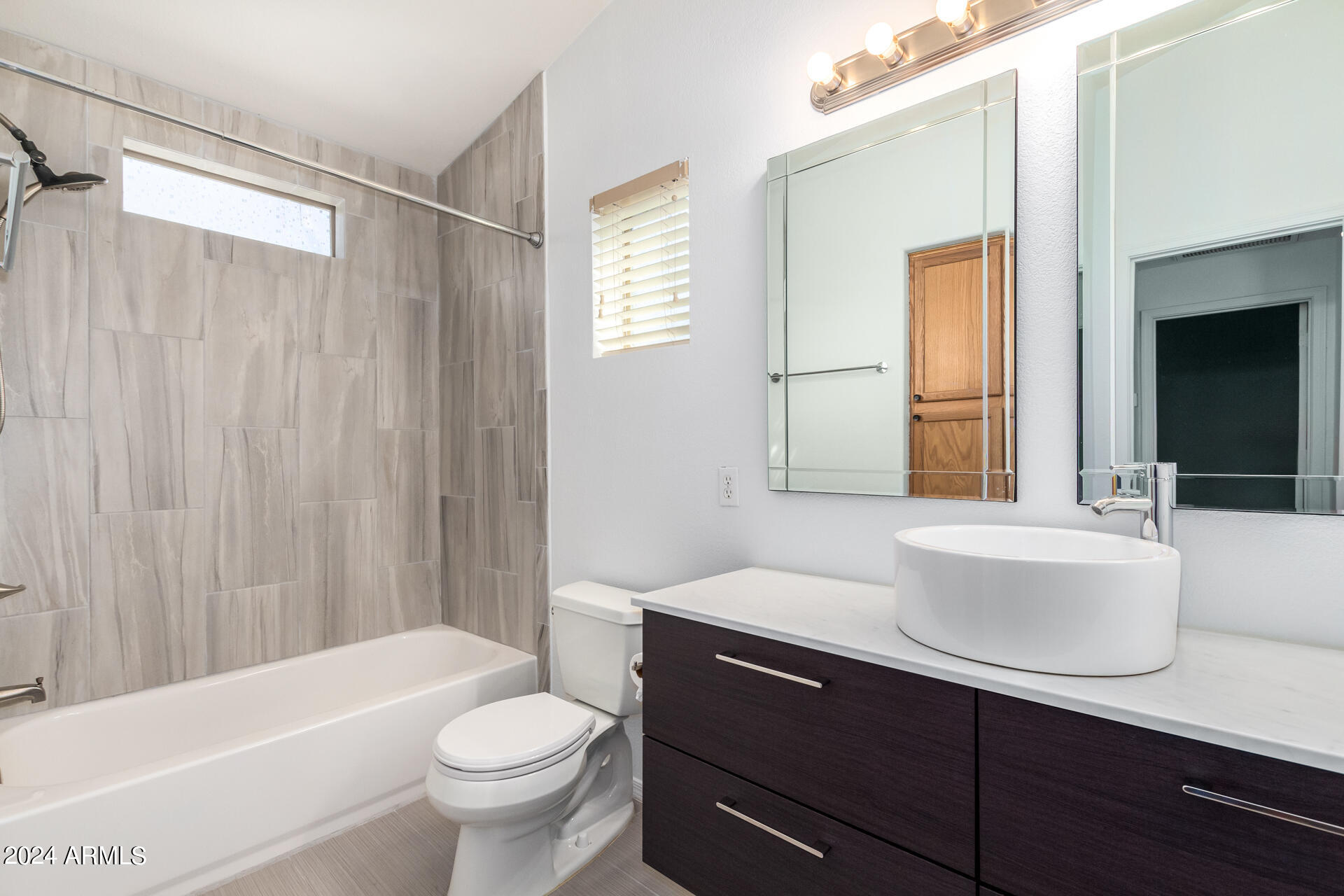 2402 E 5TH Street # 1481
