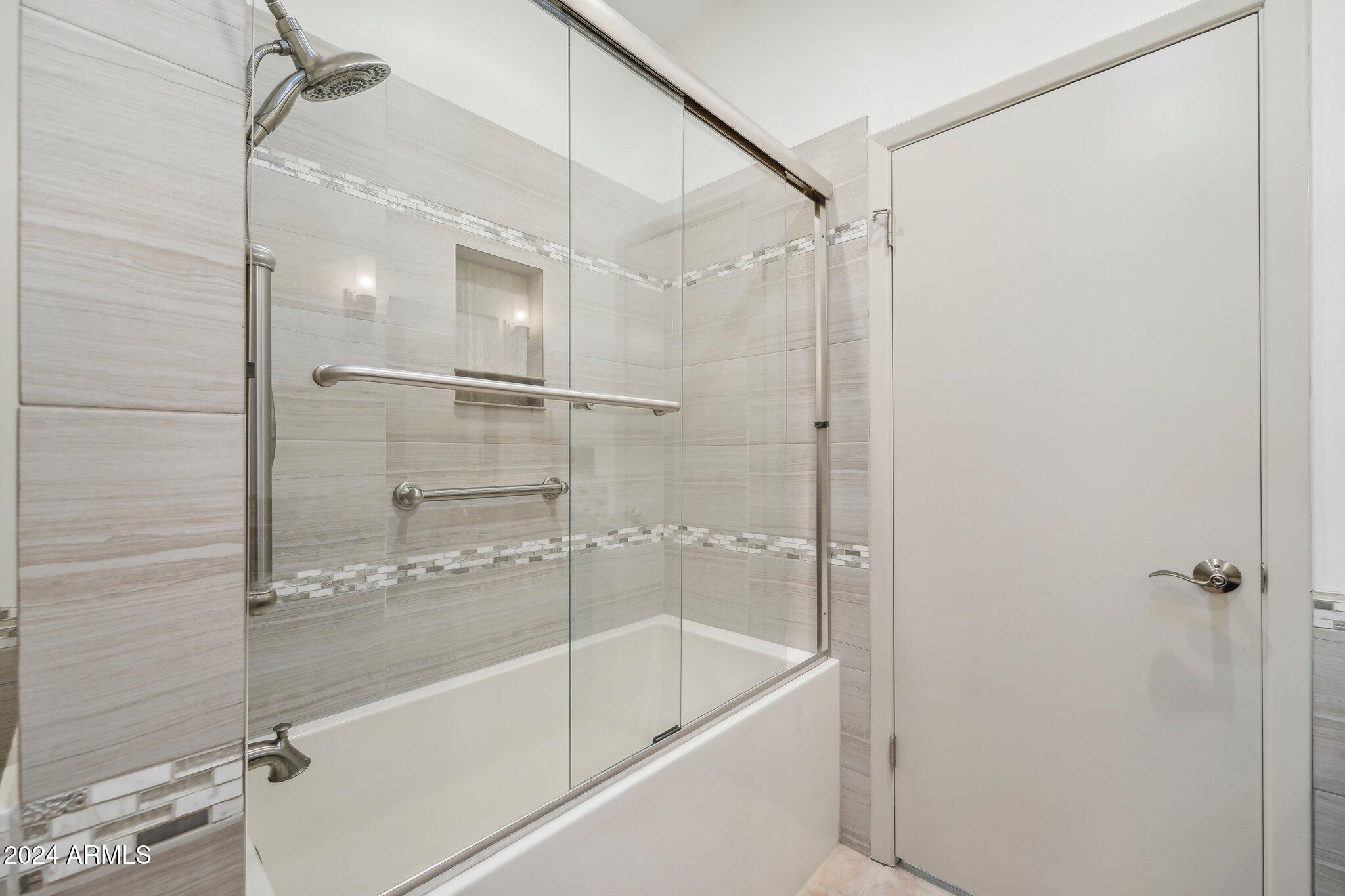 61 W SECRETARIAT Drive