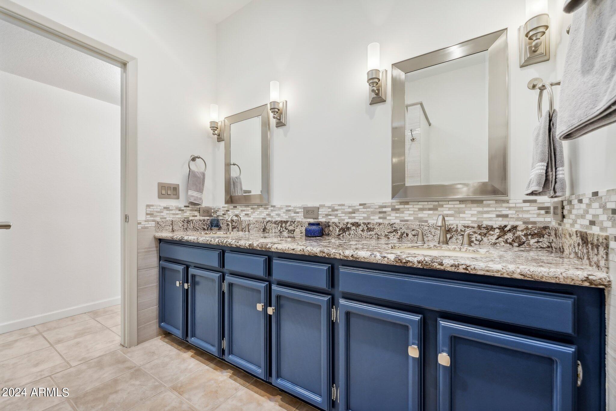 61 W SECRETARIAT Drive