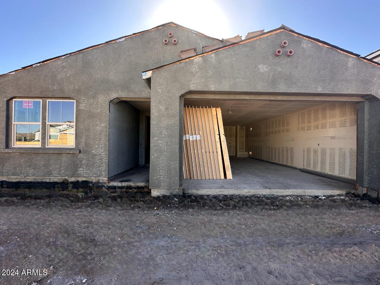 7593 W SMOKETREE Drive