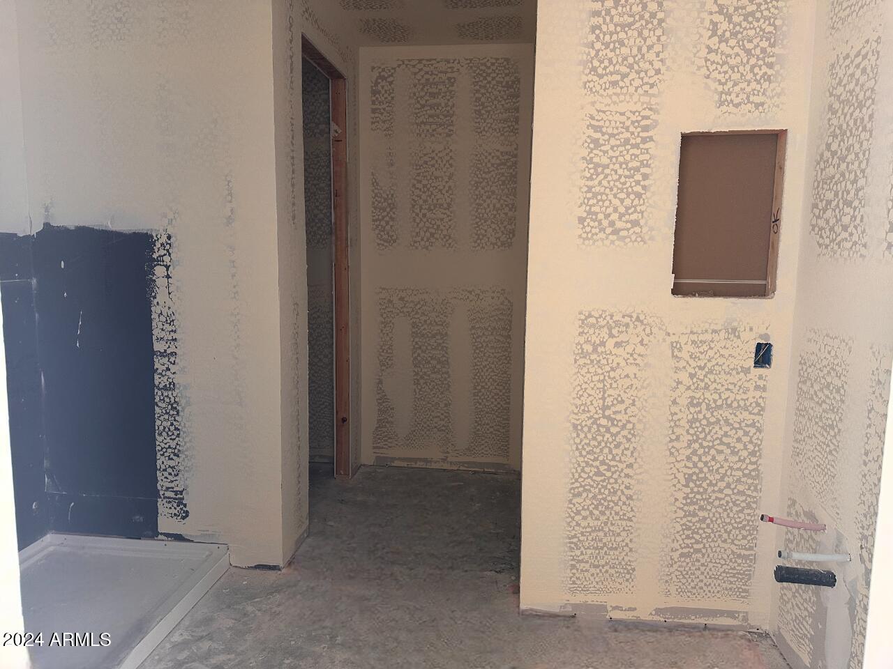 7593 W SMOKETREE Drive