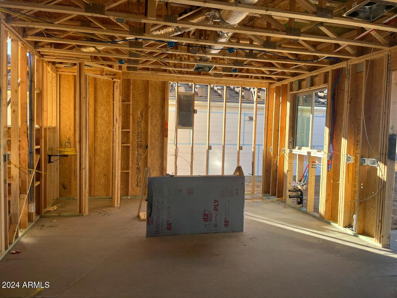 7598 W SMOKETREE Drive