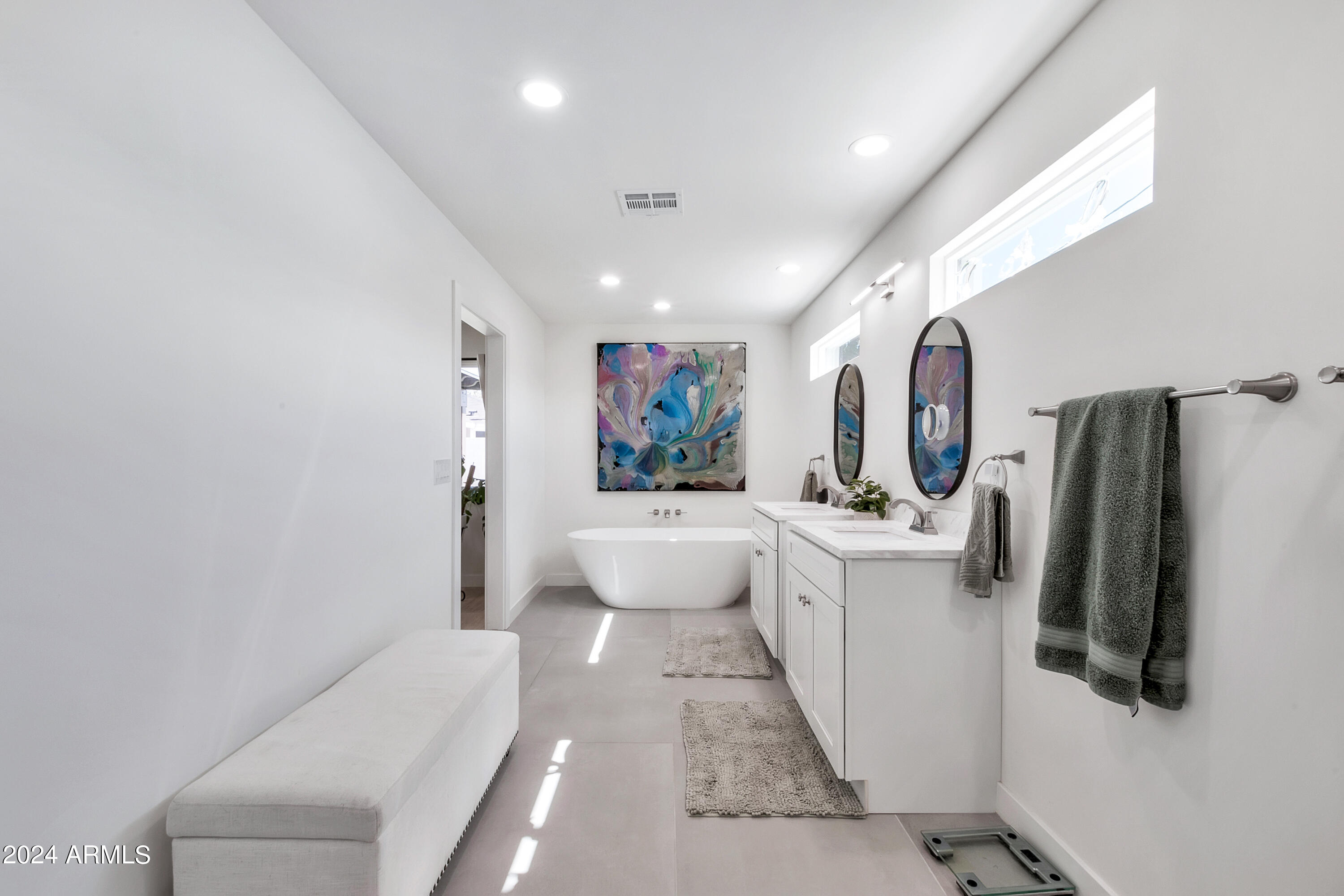 3601 E CLARENDON Avenue