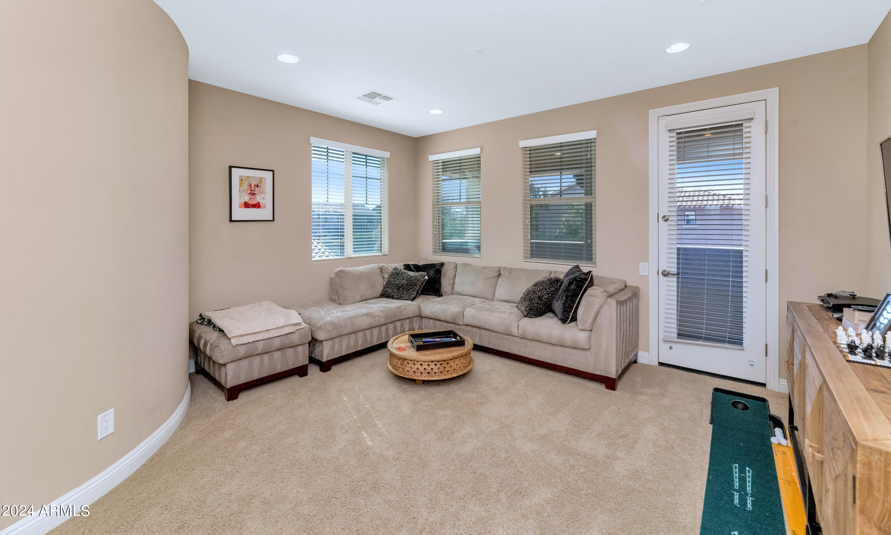 3730 E CAT BALUE Drive