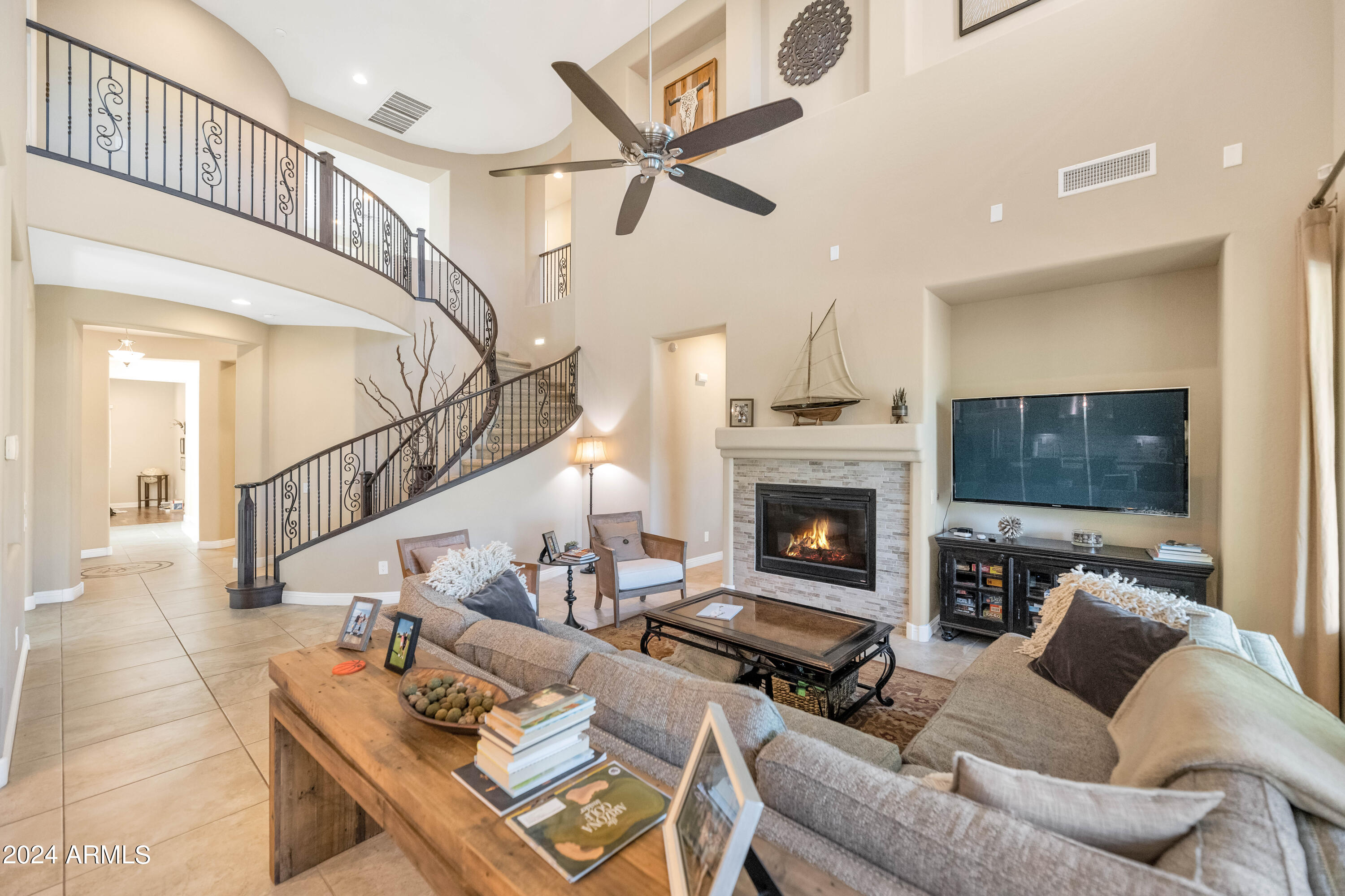 3730 E CAT BALUE Drive