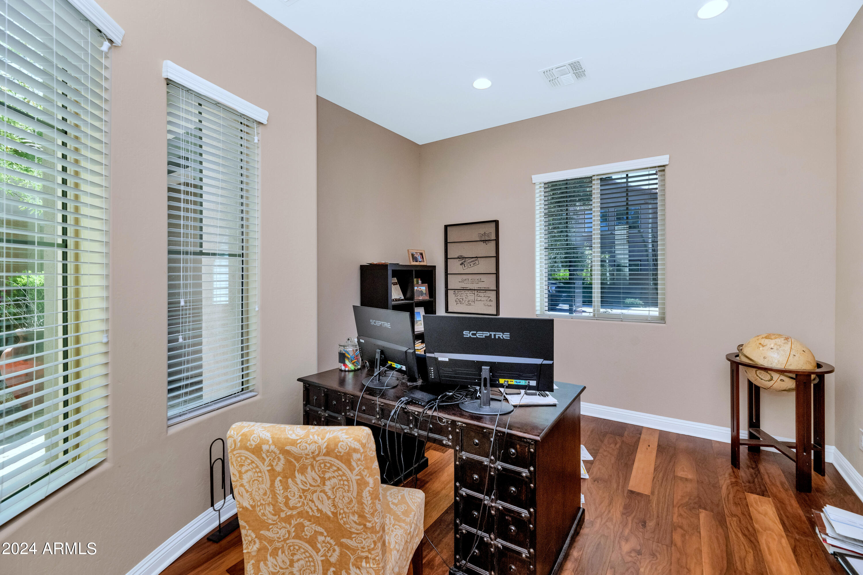 3730 E CAT BALUE Drive