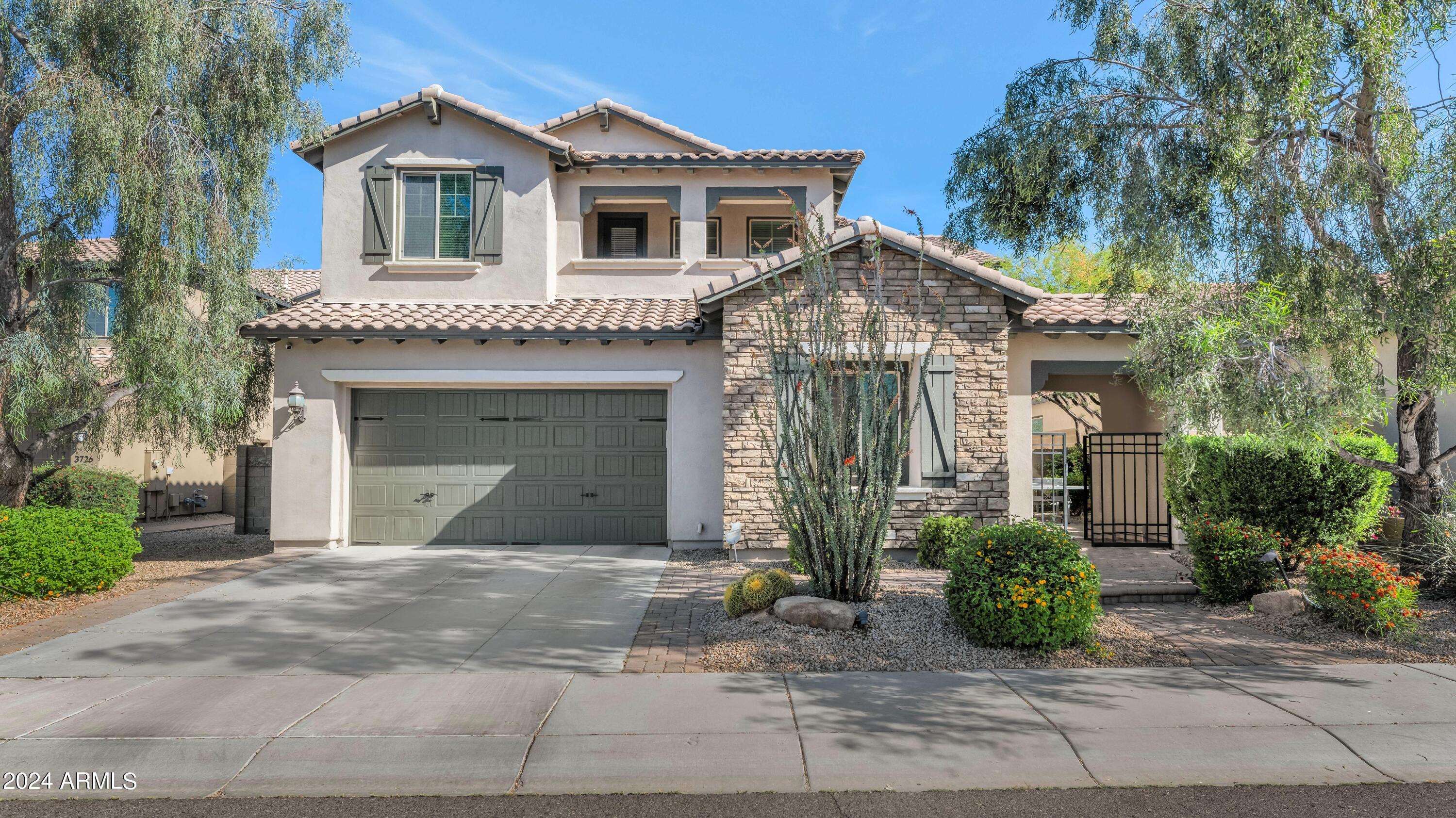 3730 E CAT BALUE Drive