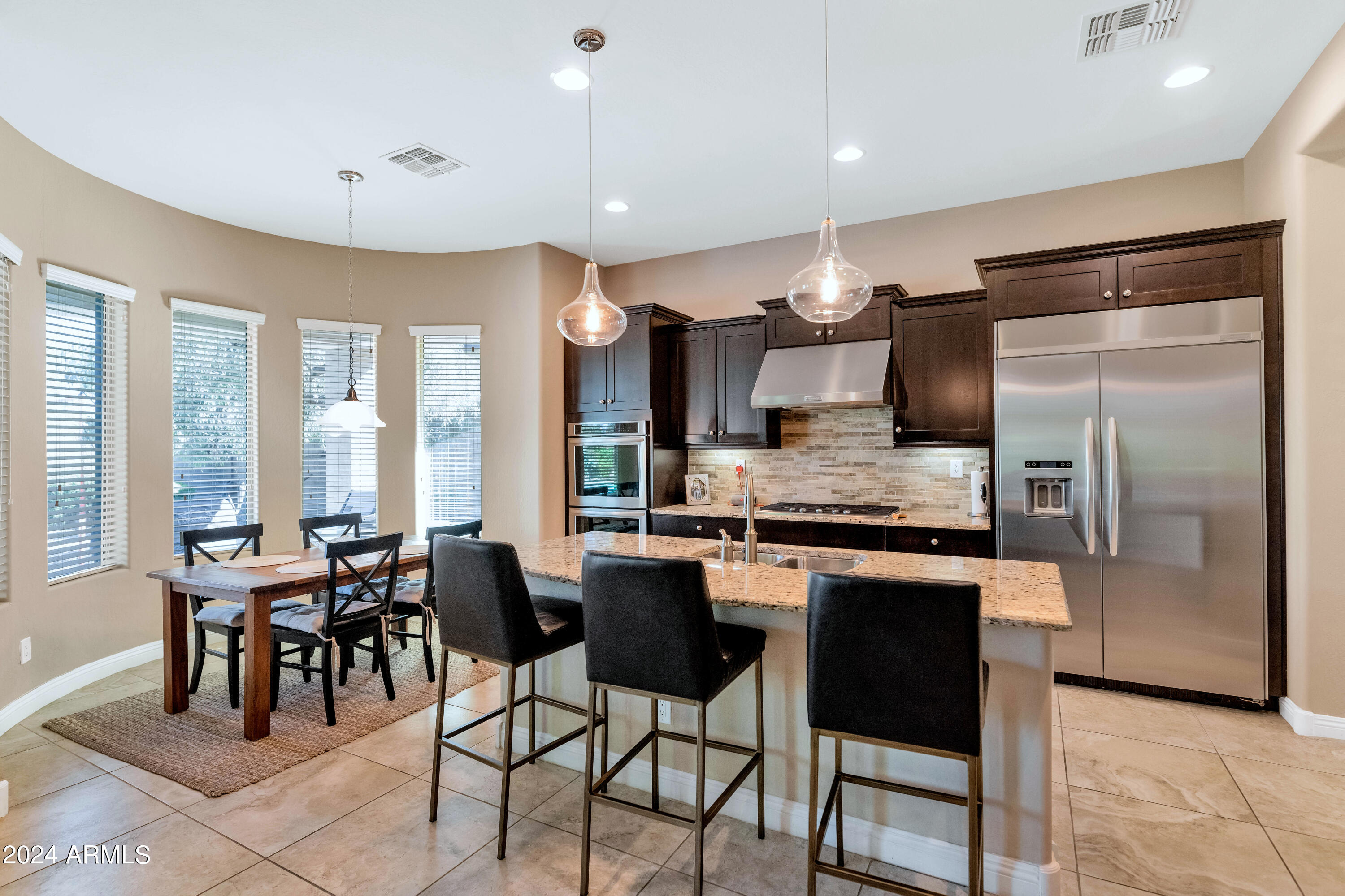 3730 E CAT BALUE Drive