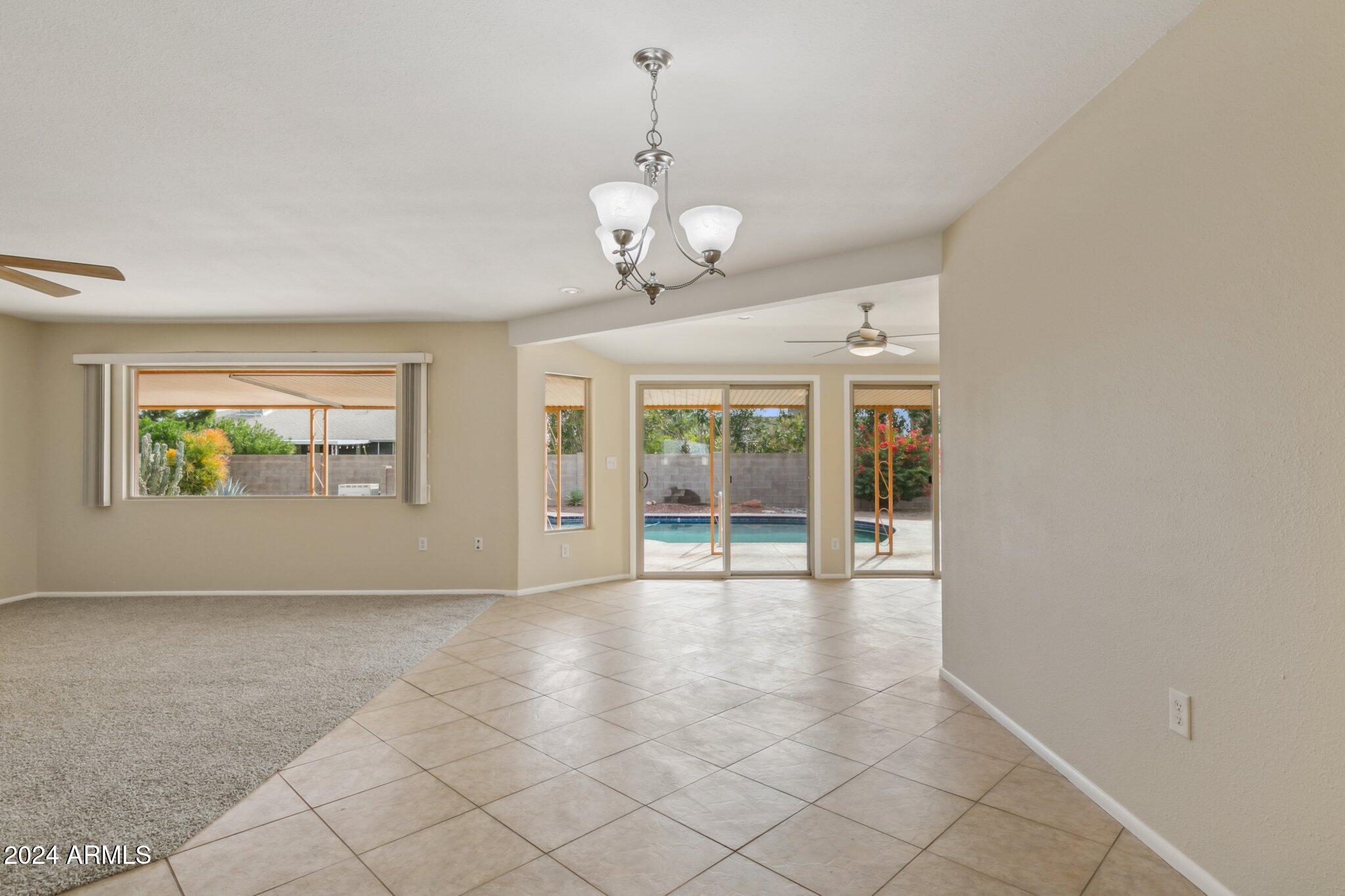 10004 W DESERT FOREST Circle