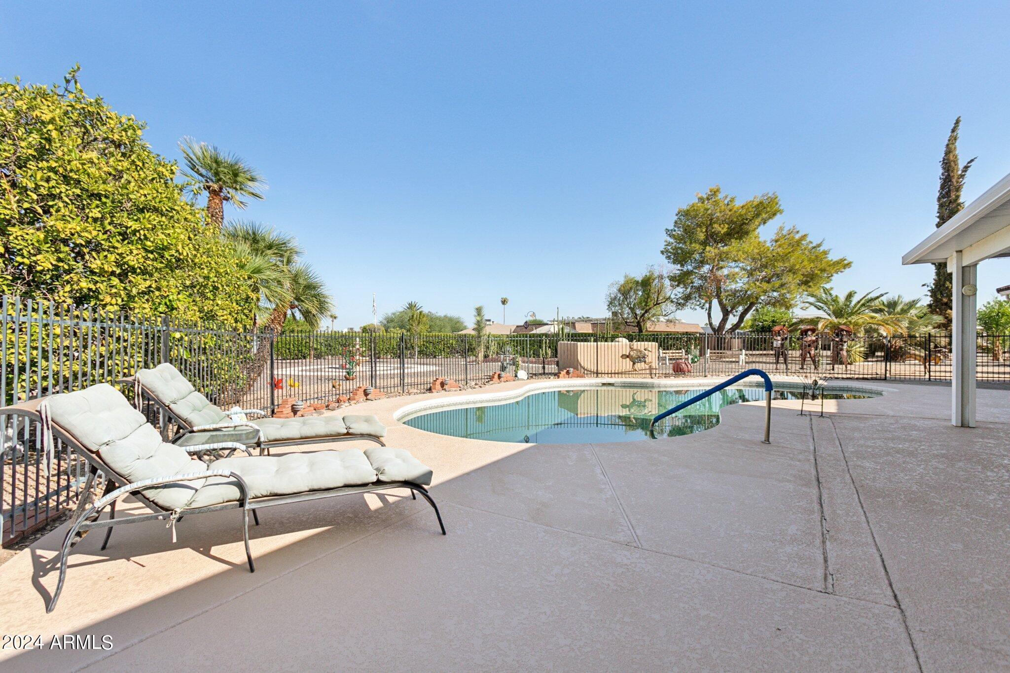 15413 N CHESTNUT Drive