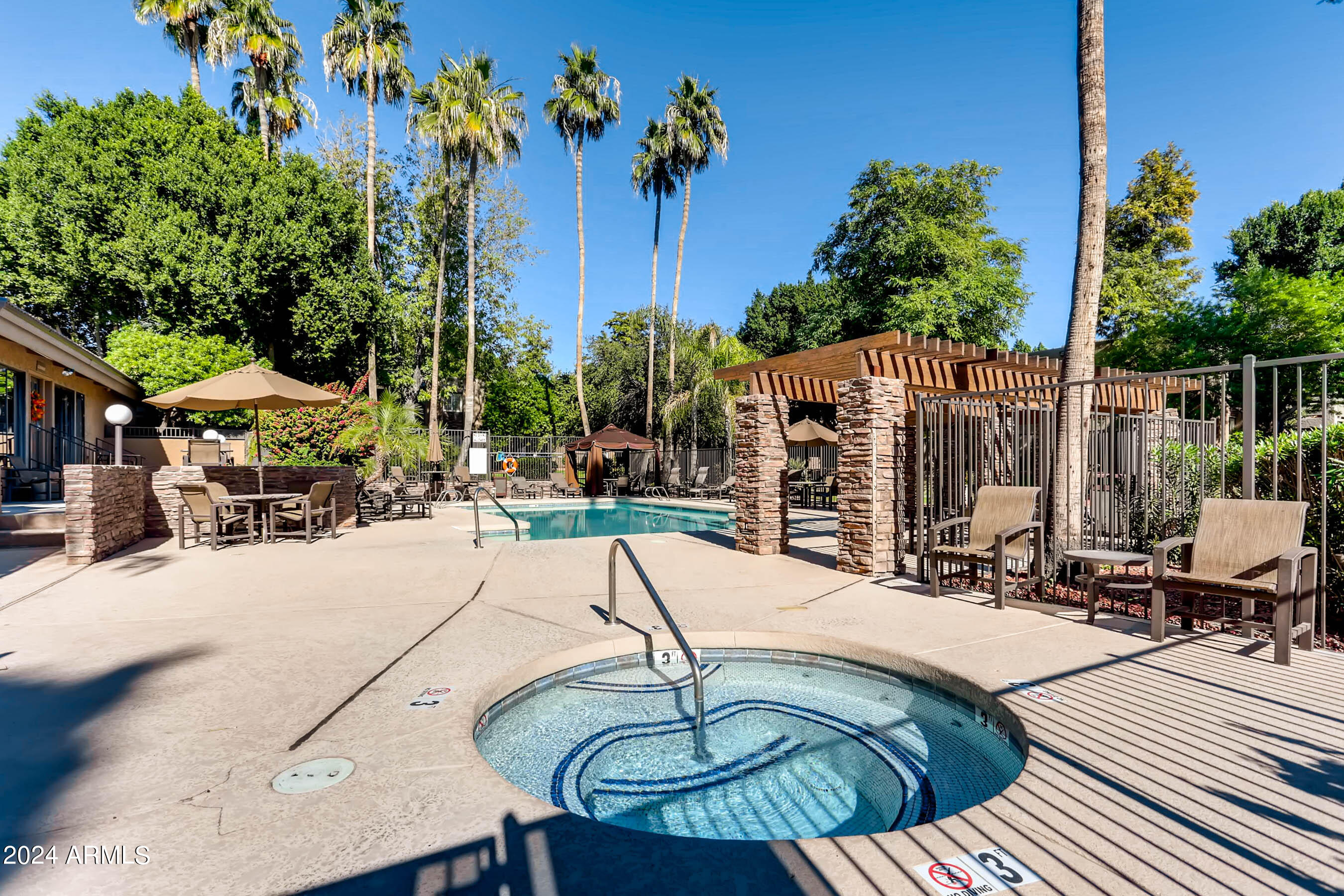 3825 E CAMELBACK Road # 130