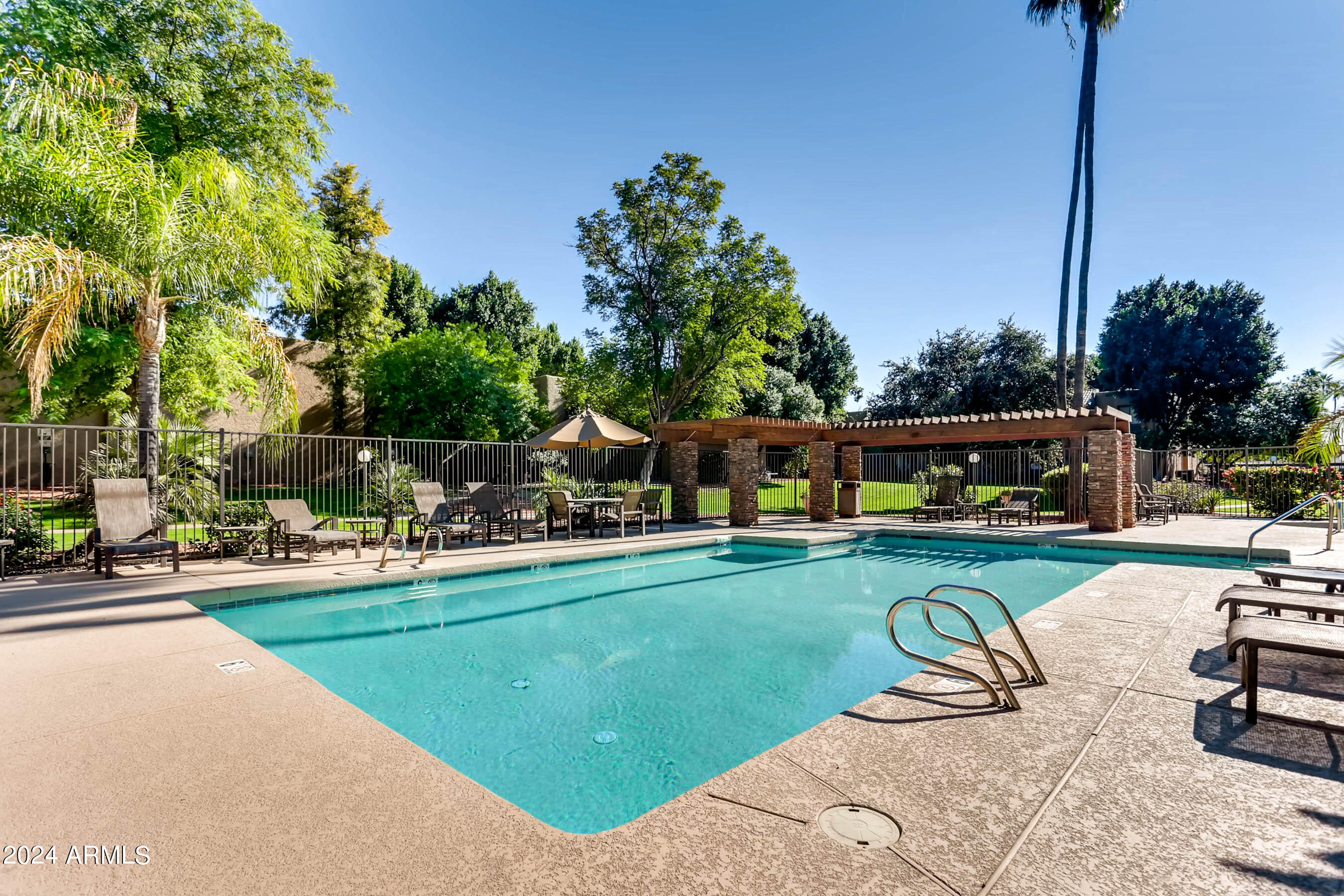 3825 E CAMELBACK Road # 130