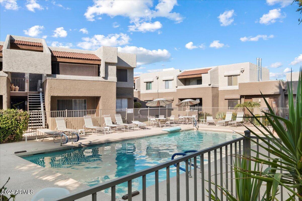 4554 E PARADISE VILLAGE Parkway N # 166