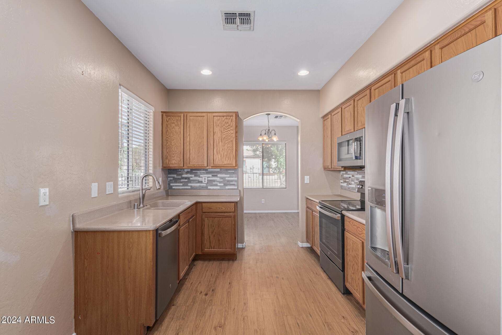 3630 W MARCONI Avenue