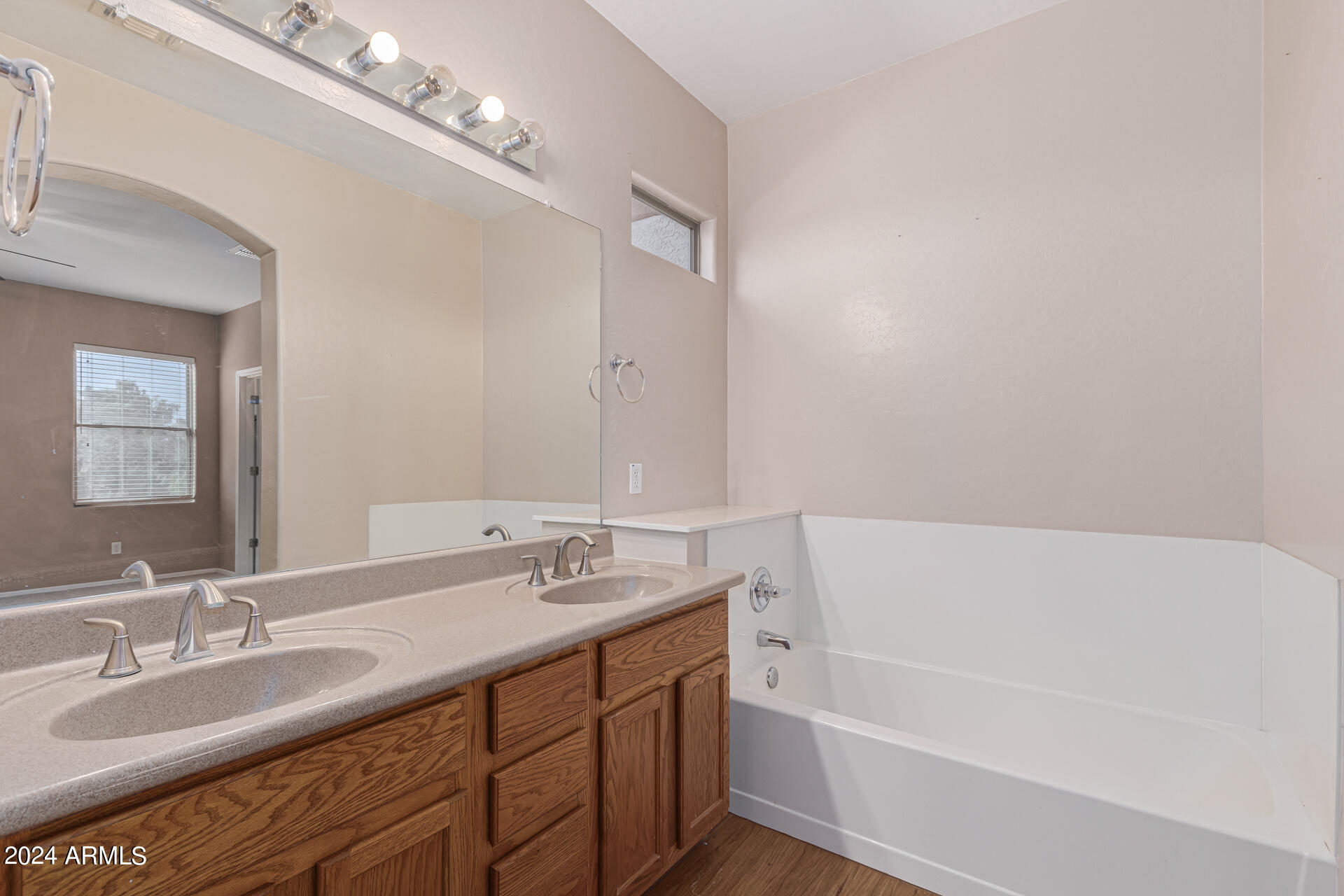 3630 W MARCONI Avenue