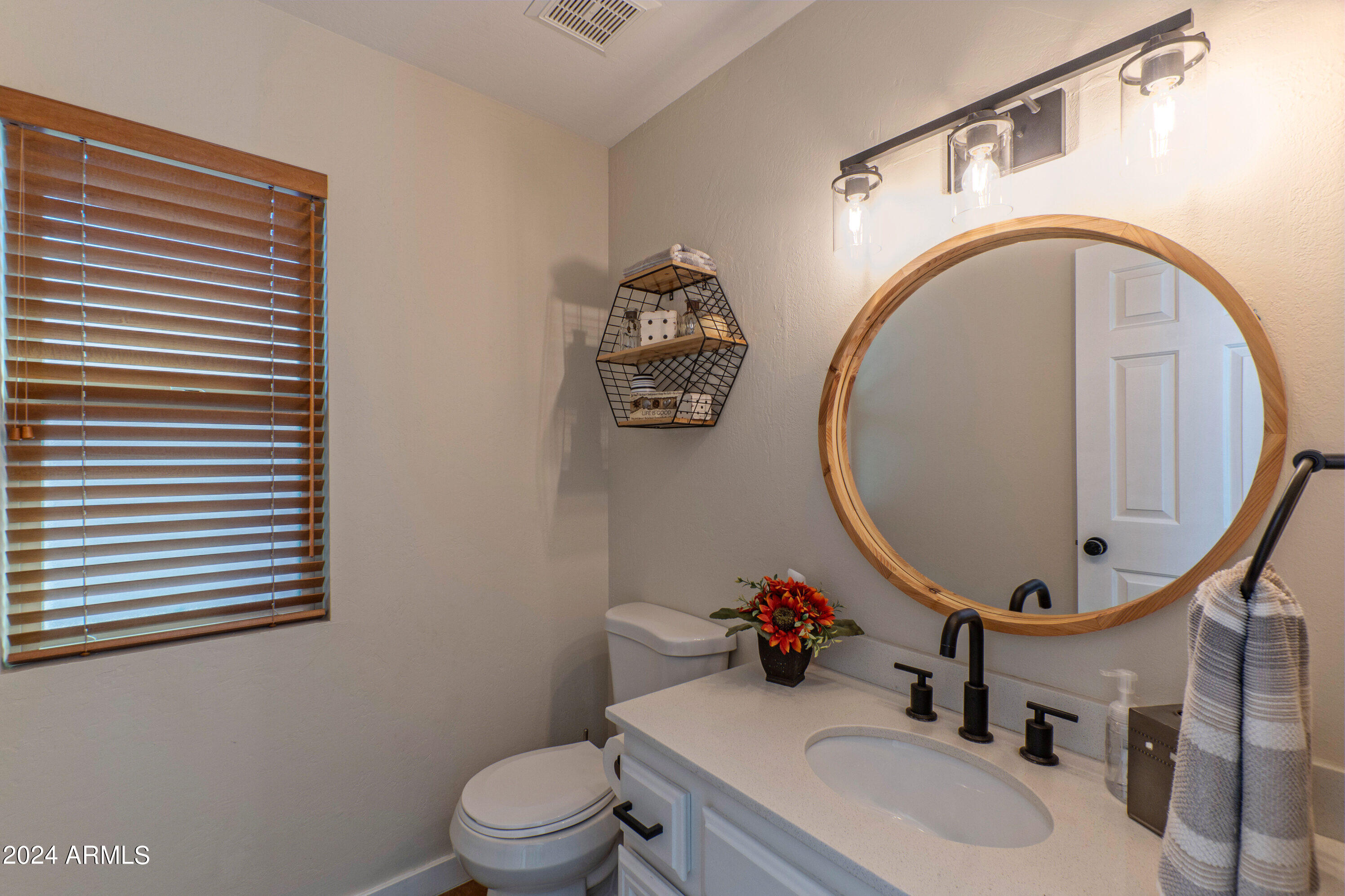 7295 E EL CAMINITO Drive