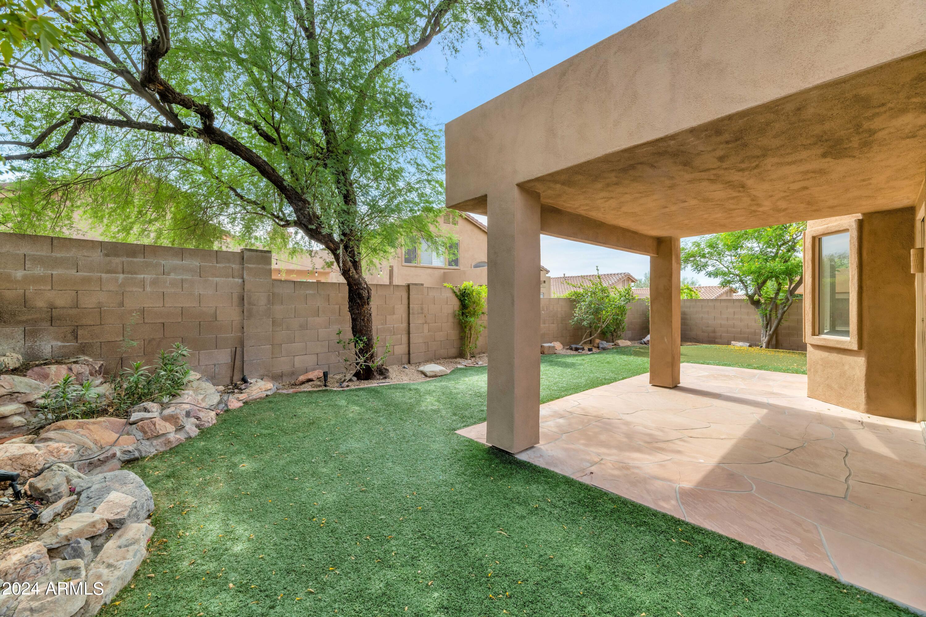 10399 E SALTILLO Drive