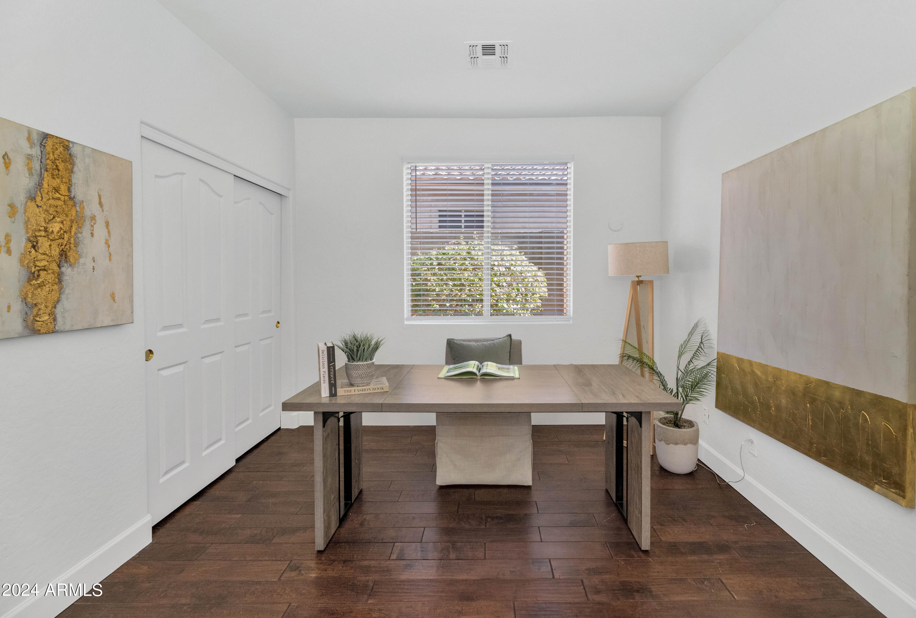 10399 E SALTILLO Drive