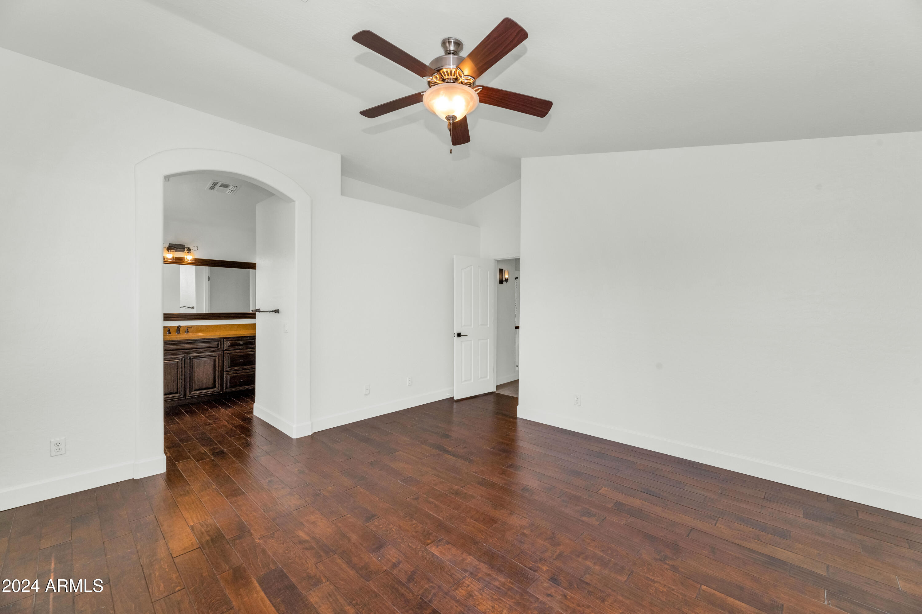 10399 E SALTILLO Drive