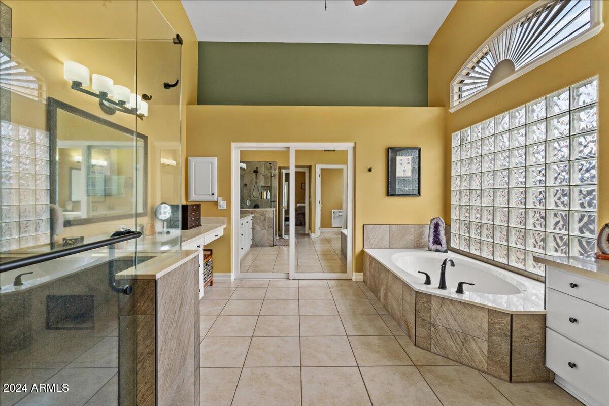 1227 E JEANINE Drive