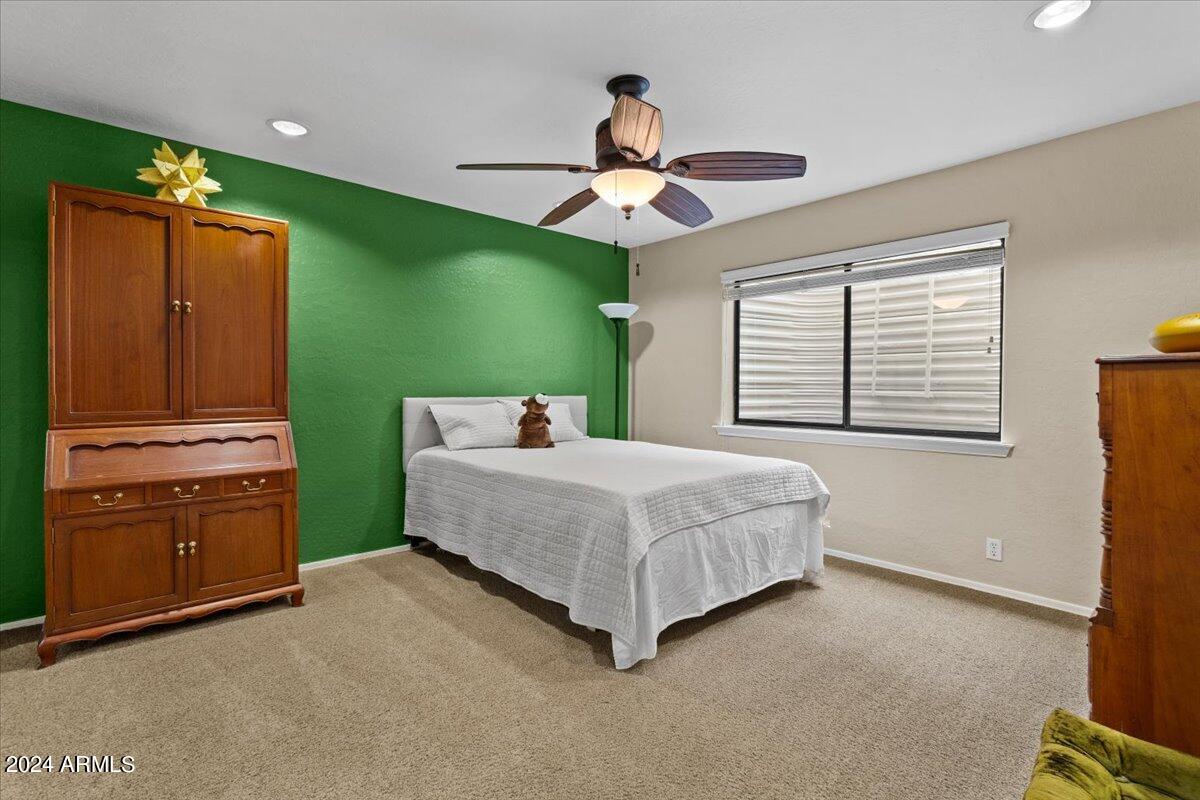 1227 E JEANINE Drive