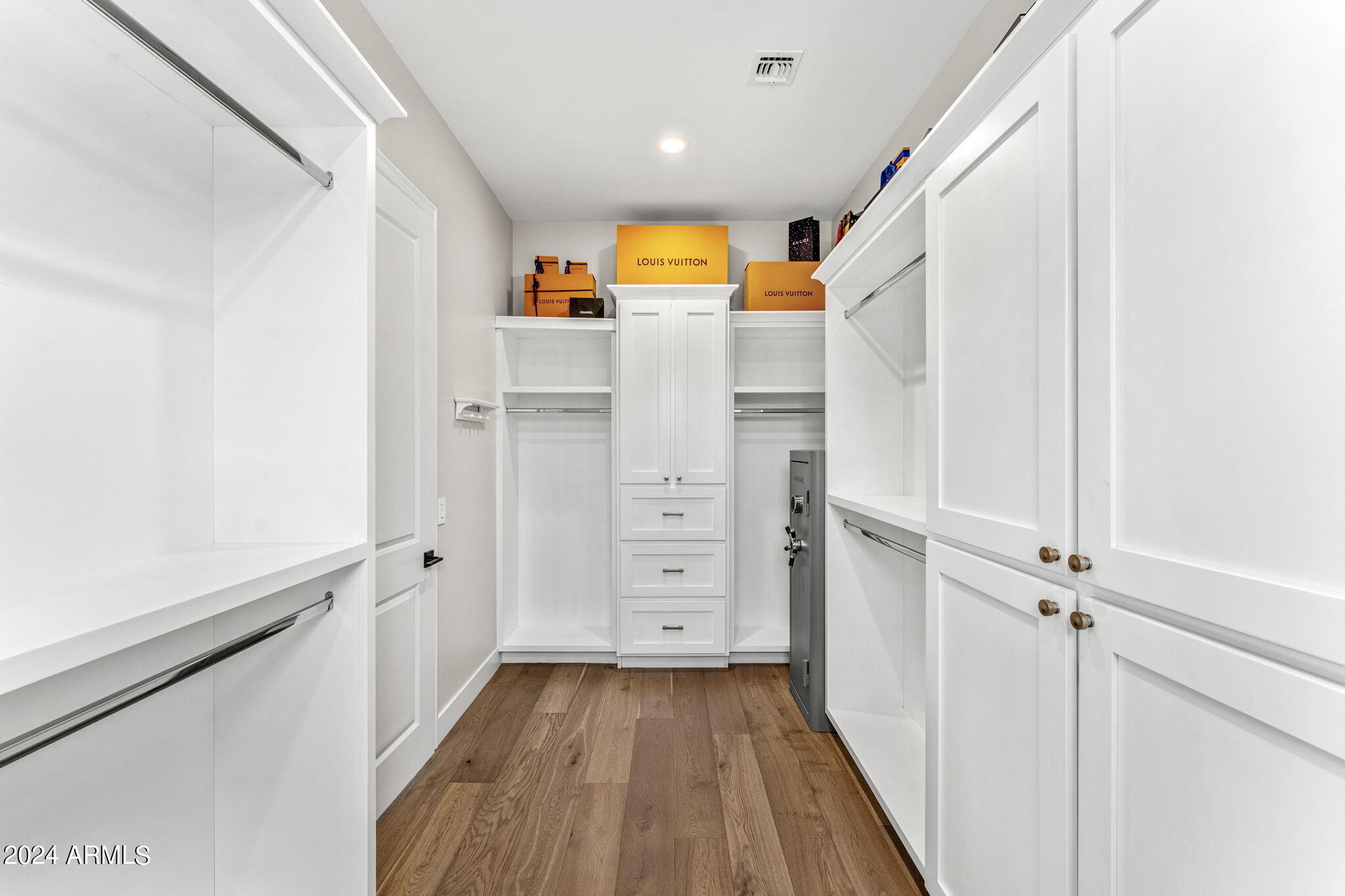 8742 E VILLA CASSANDRA Drive